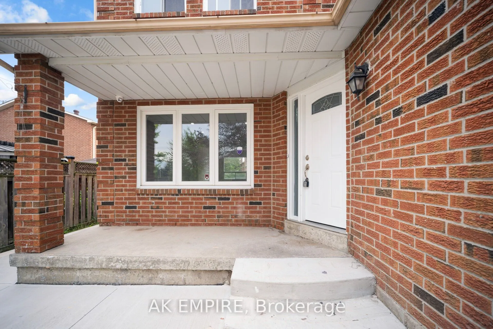 92 Whitehaven Drive