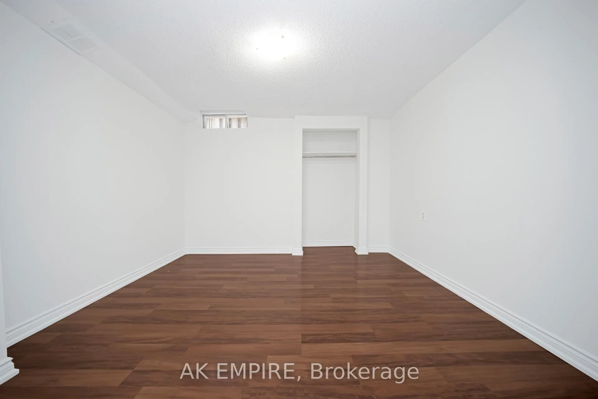 92 Whitehaven Drive