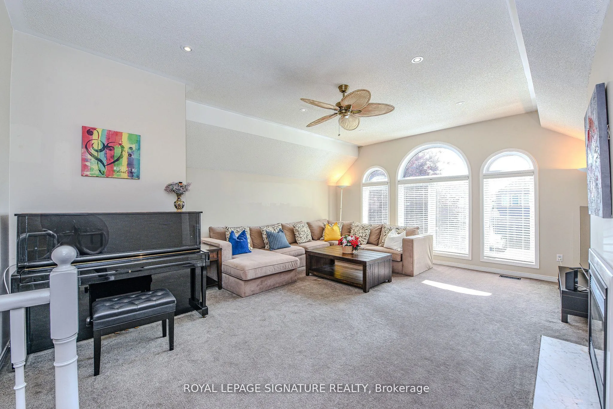 2547 Raglan Court