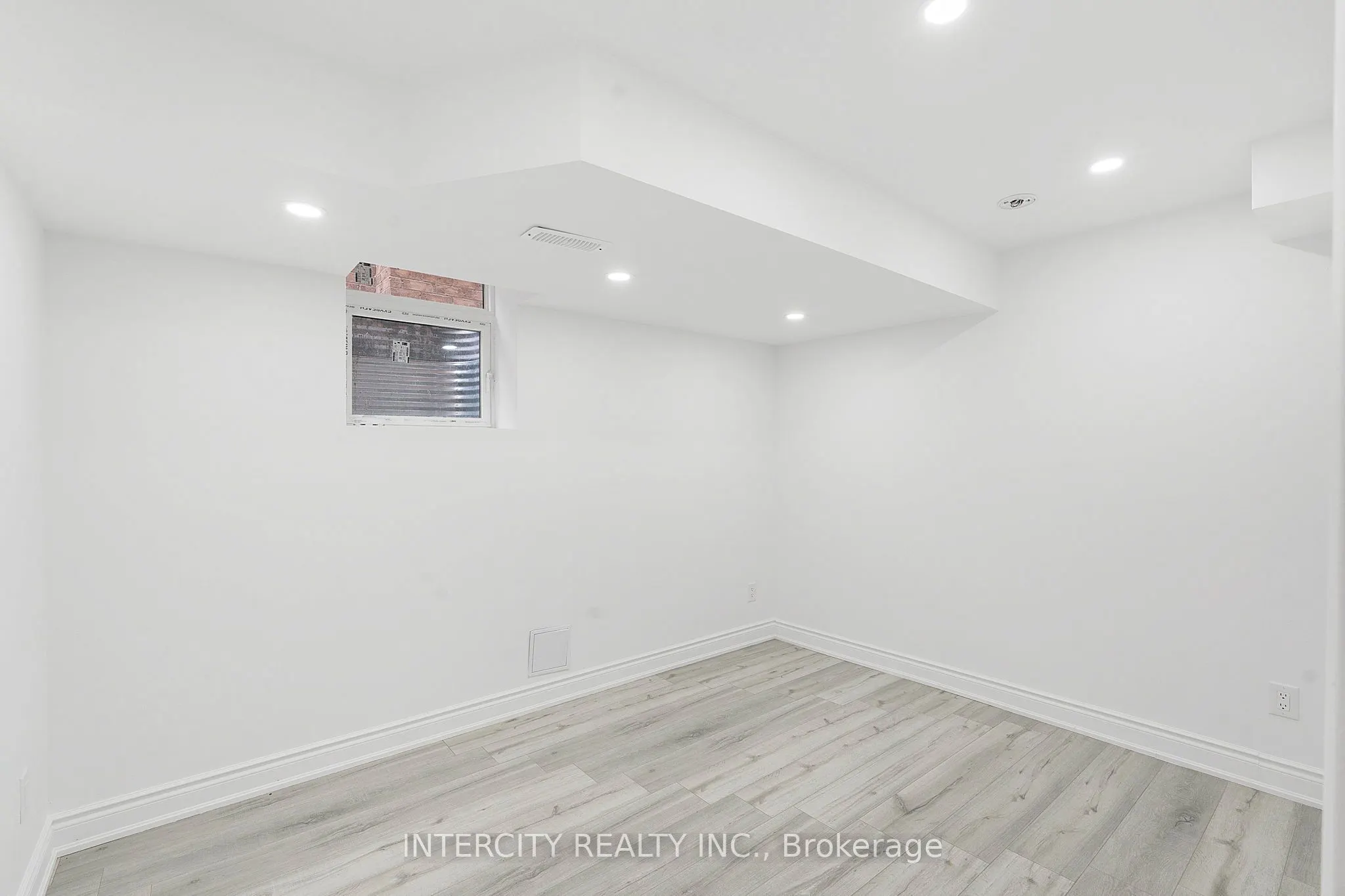 32 Matterhorn Road