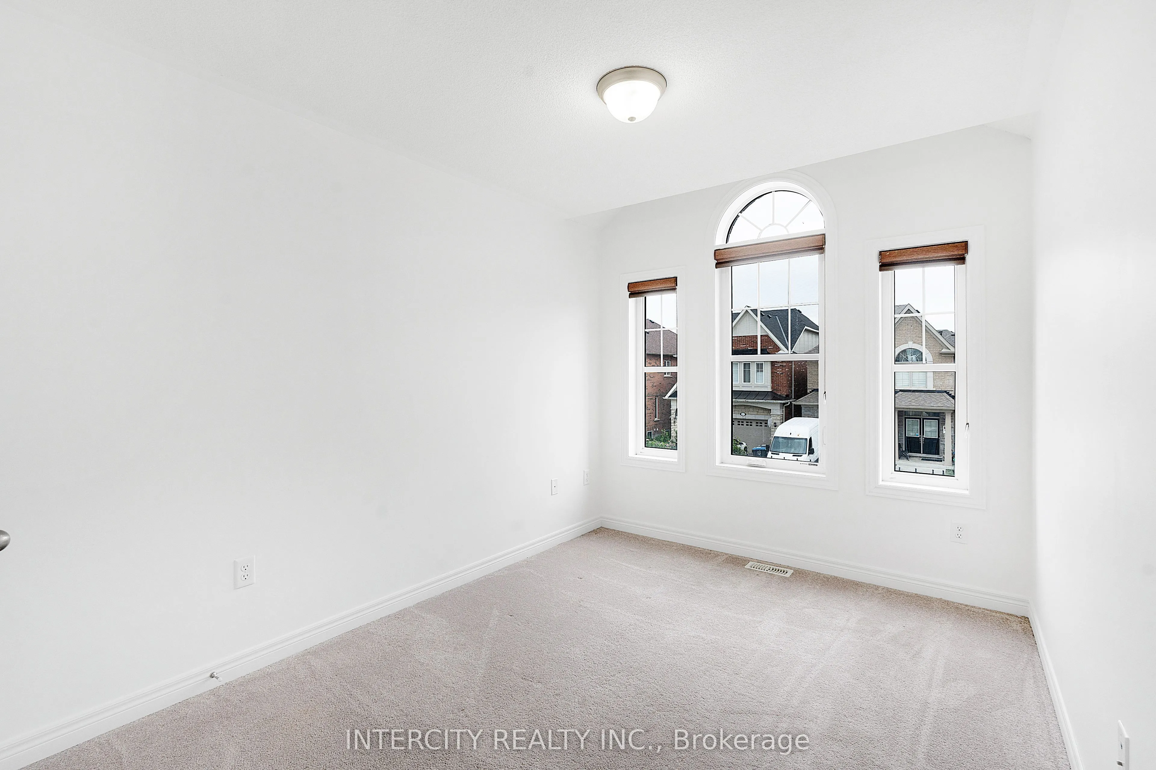 32 Matterhorn Road