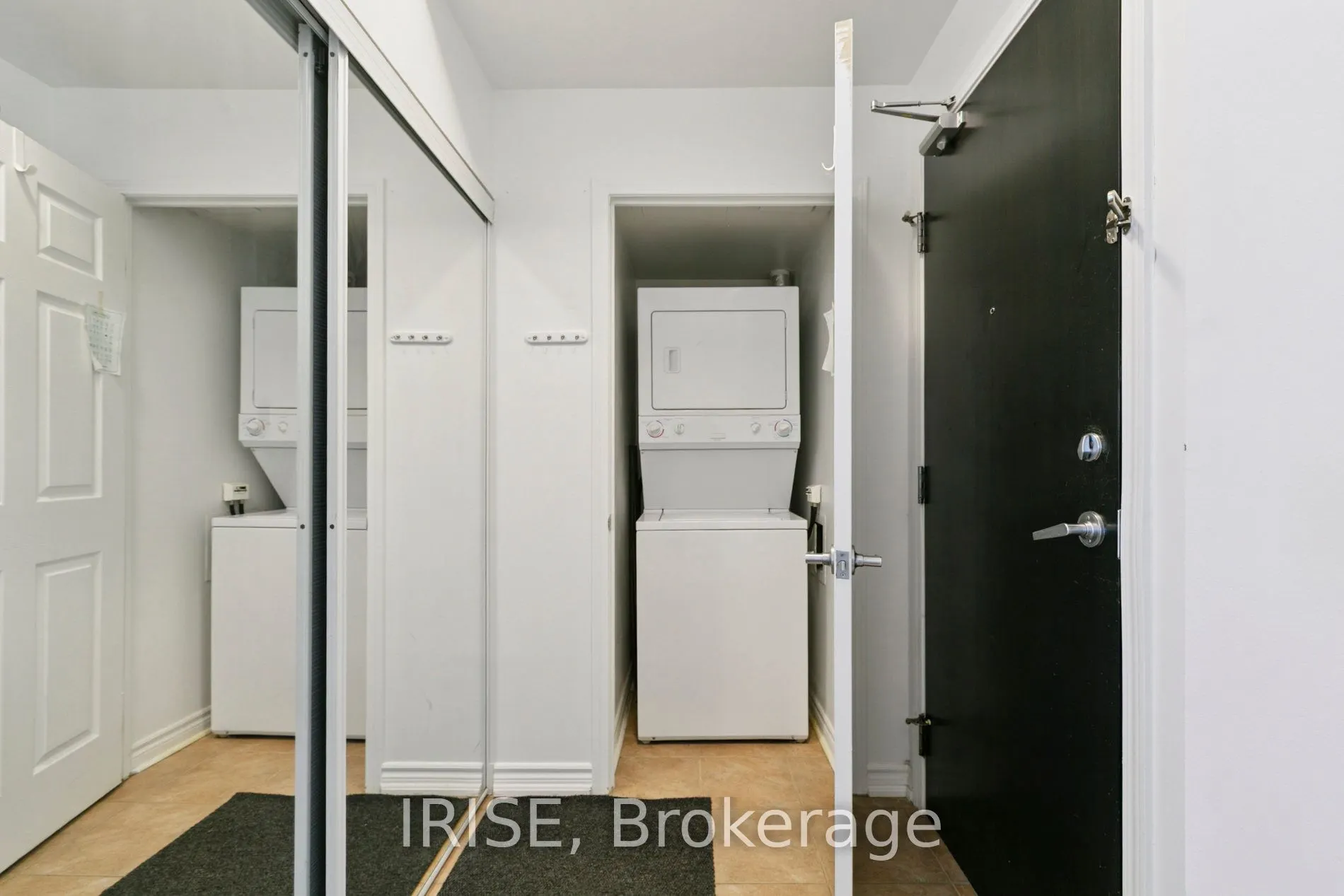 388 Prince Of Wales Drive, #2102
