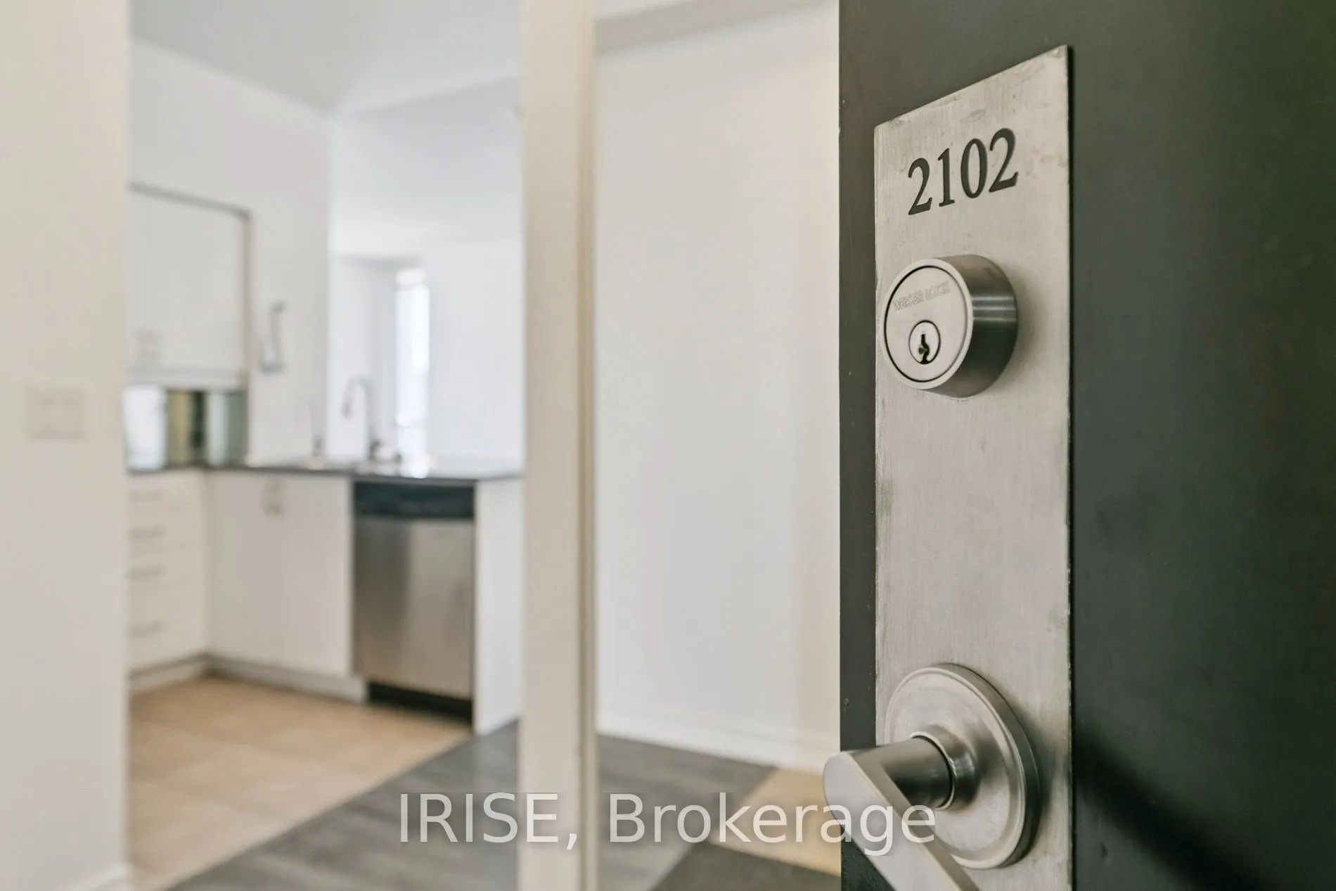 388 Prince Of Wales Drive, #2102