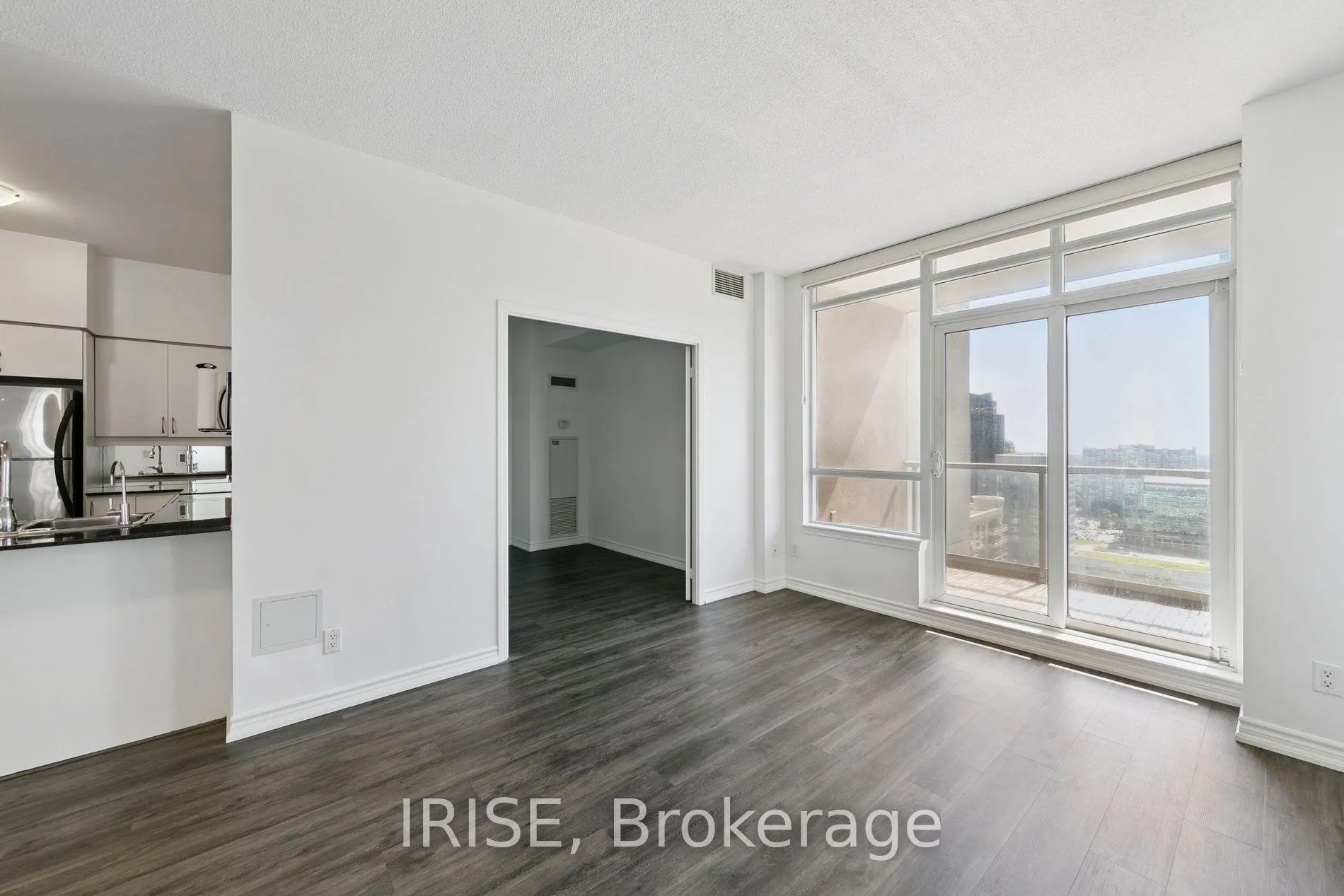 388 Prince Of Wales Drive, #2102
