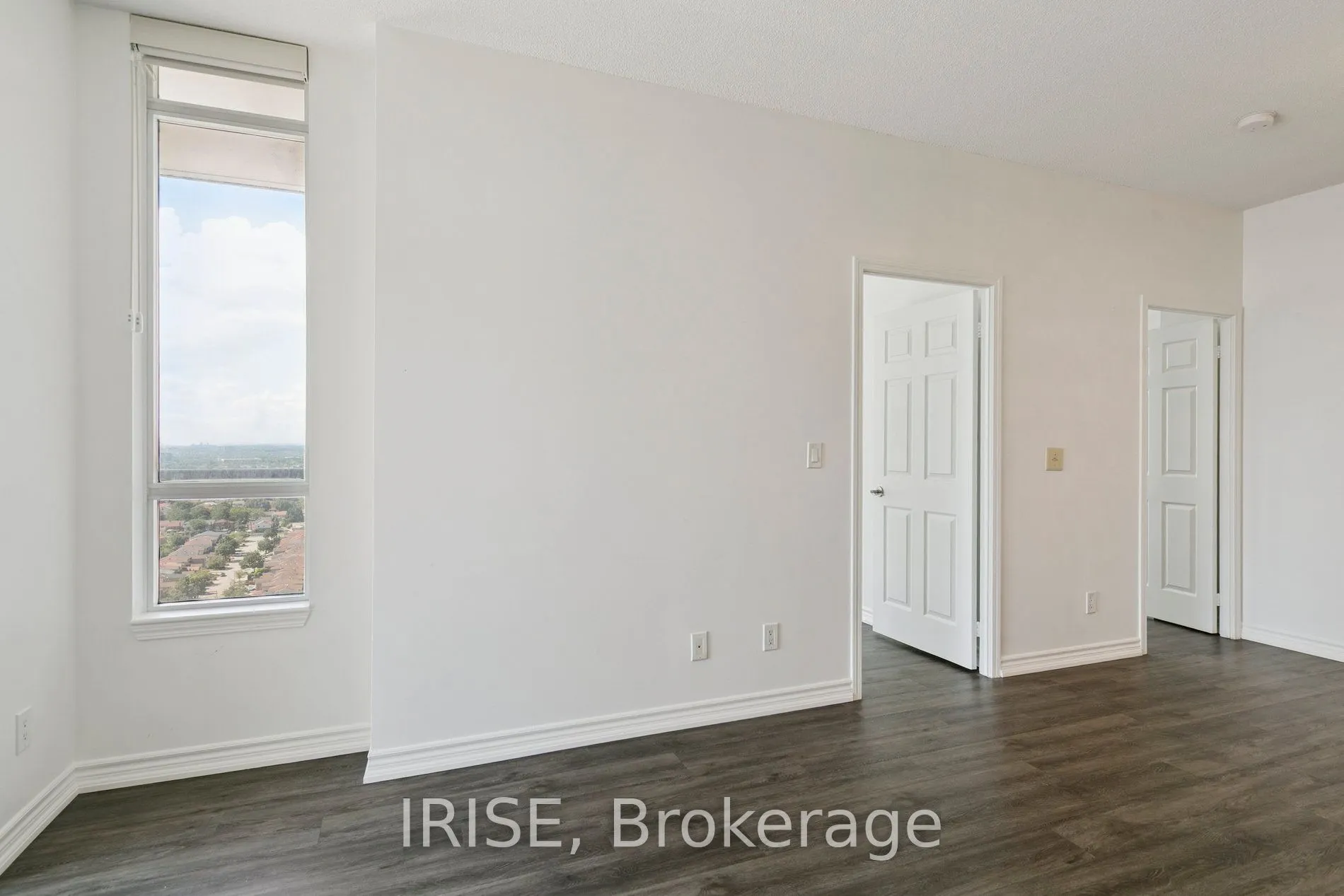 388 Prince Of Wales Drive, #2102