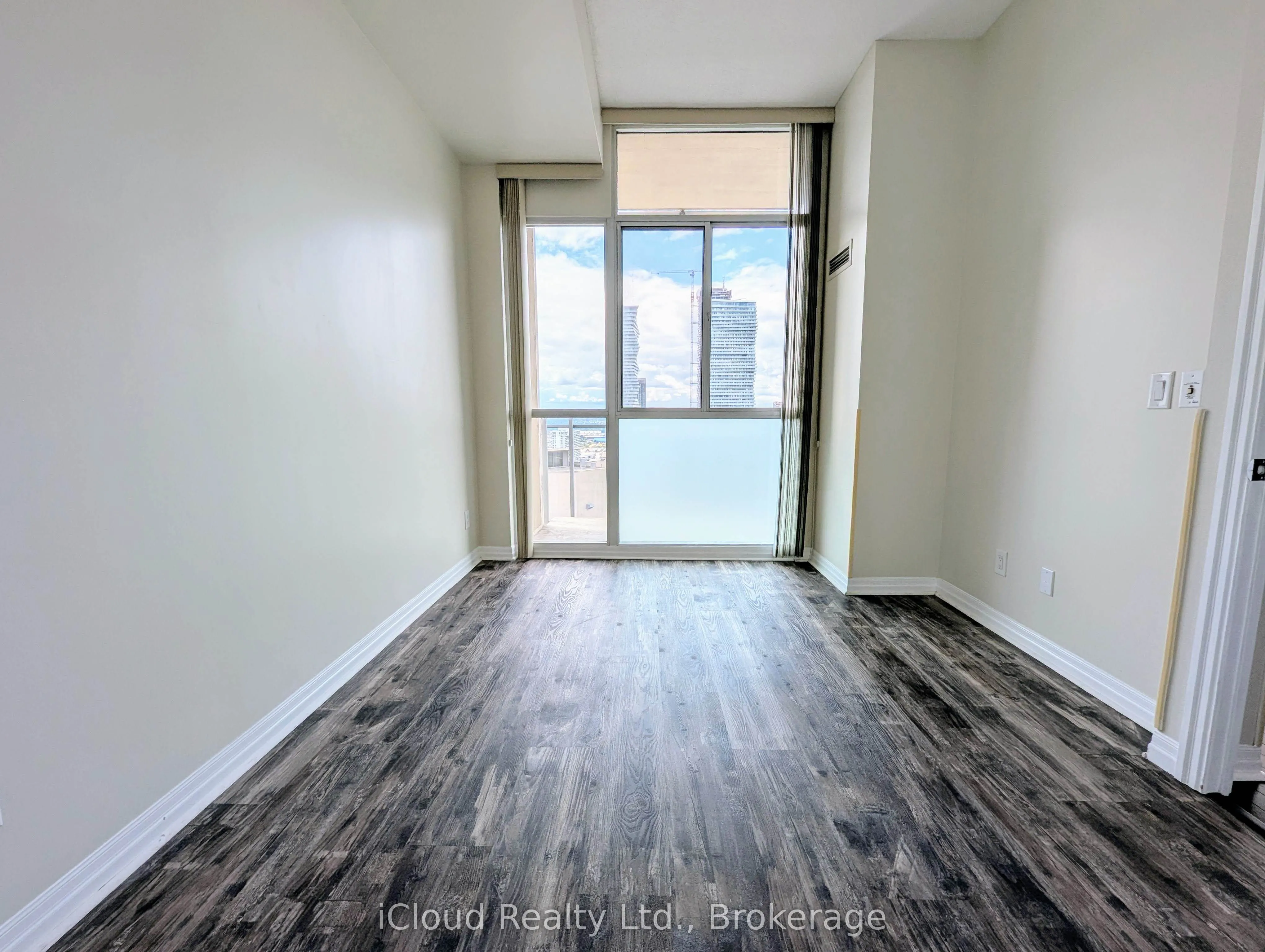 225 Webb Drive, #3501