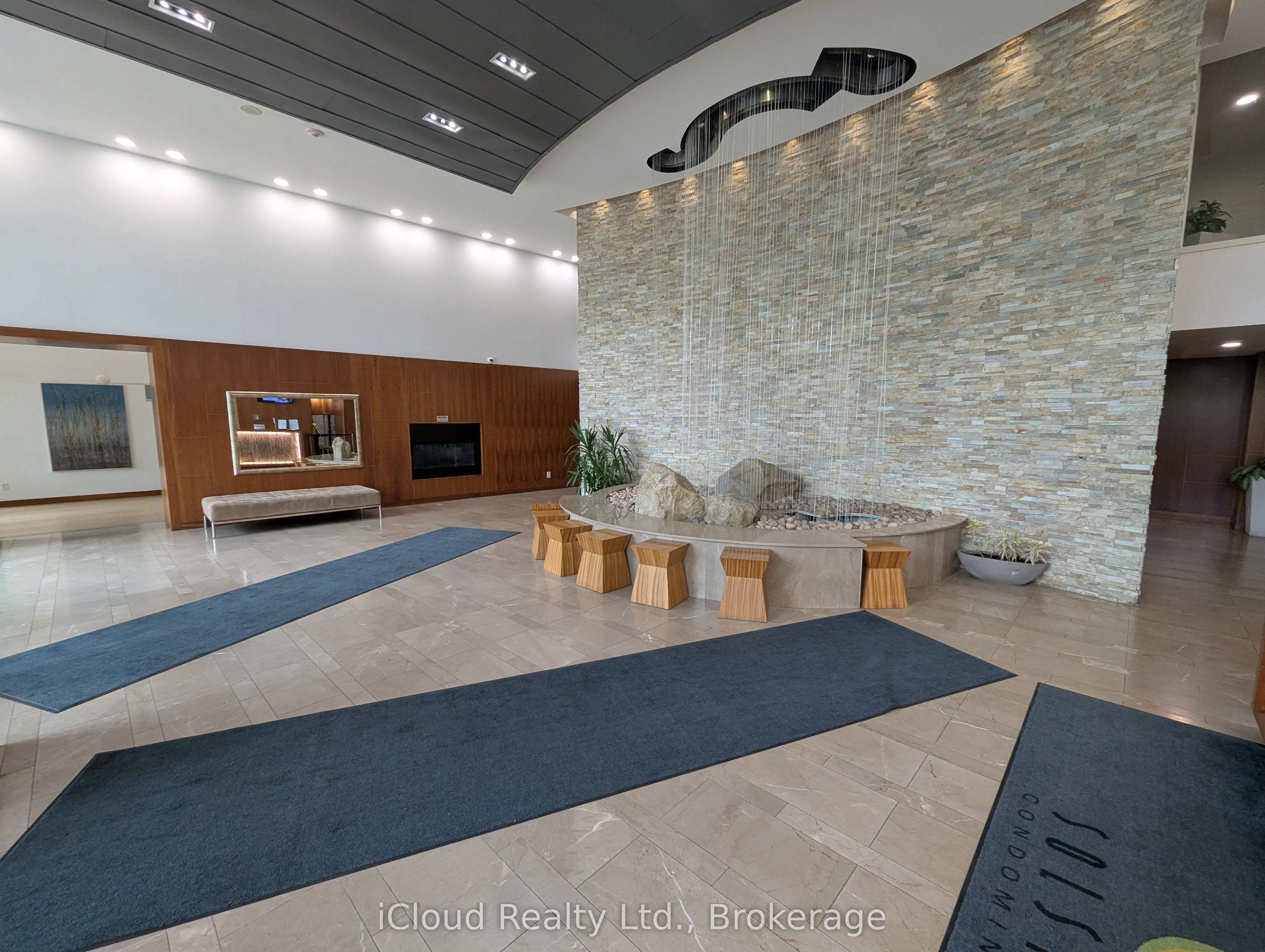 225 Webb Drive, #3501