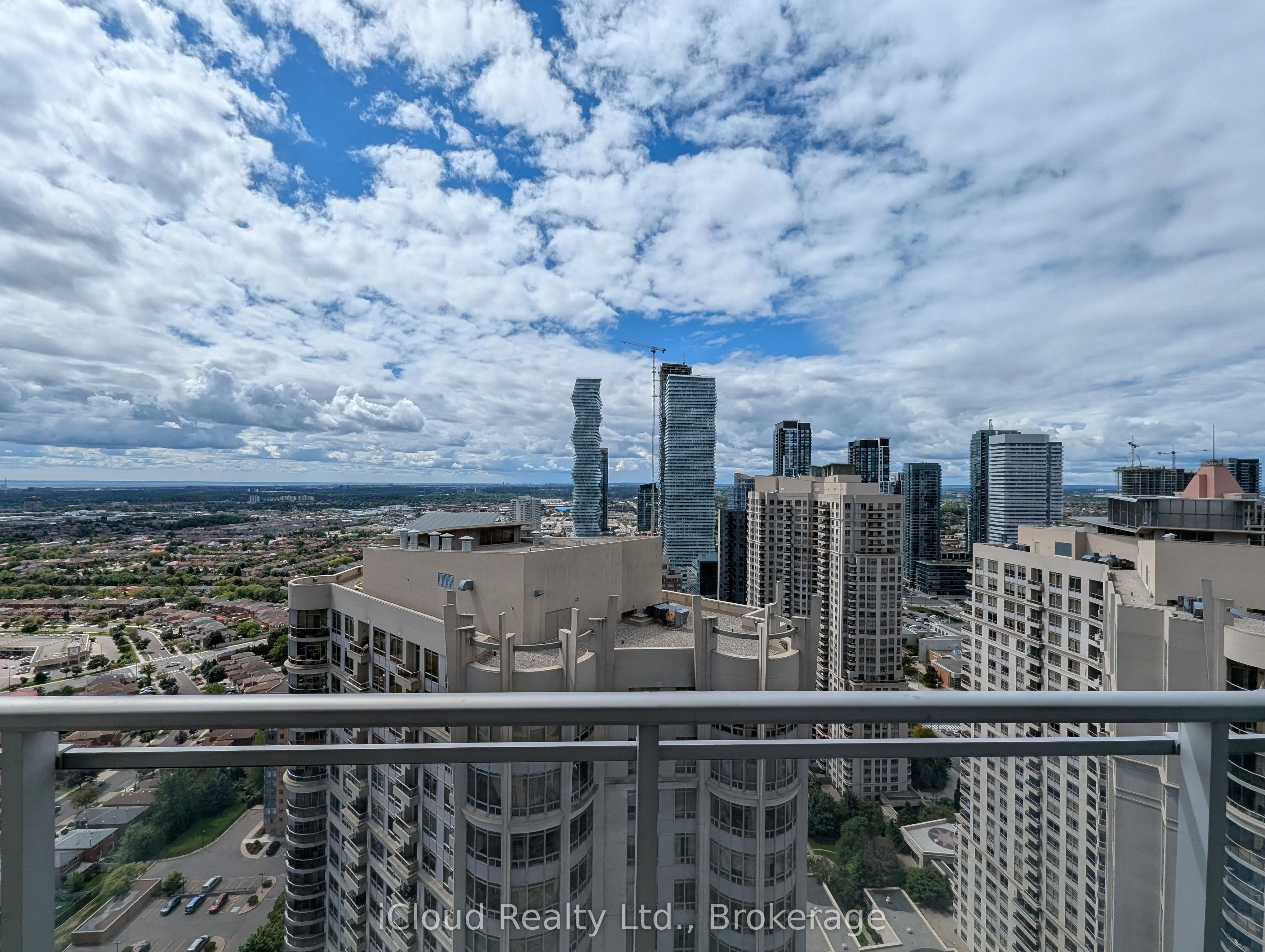 225 Webb Drive, #3501
