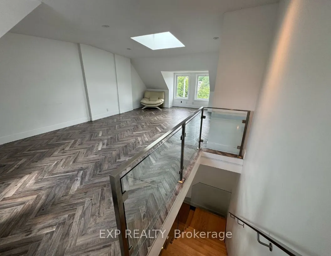 1577 Bloor Street W, #1