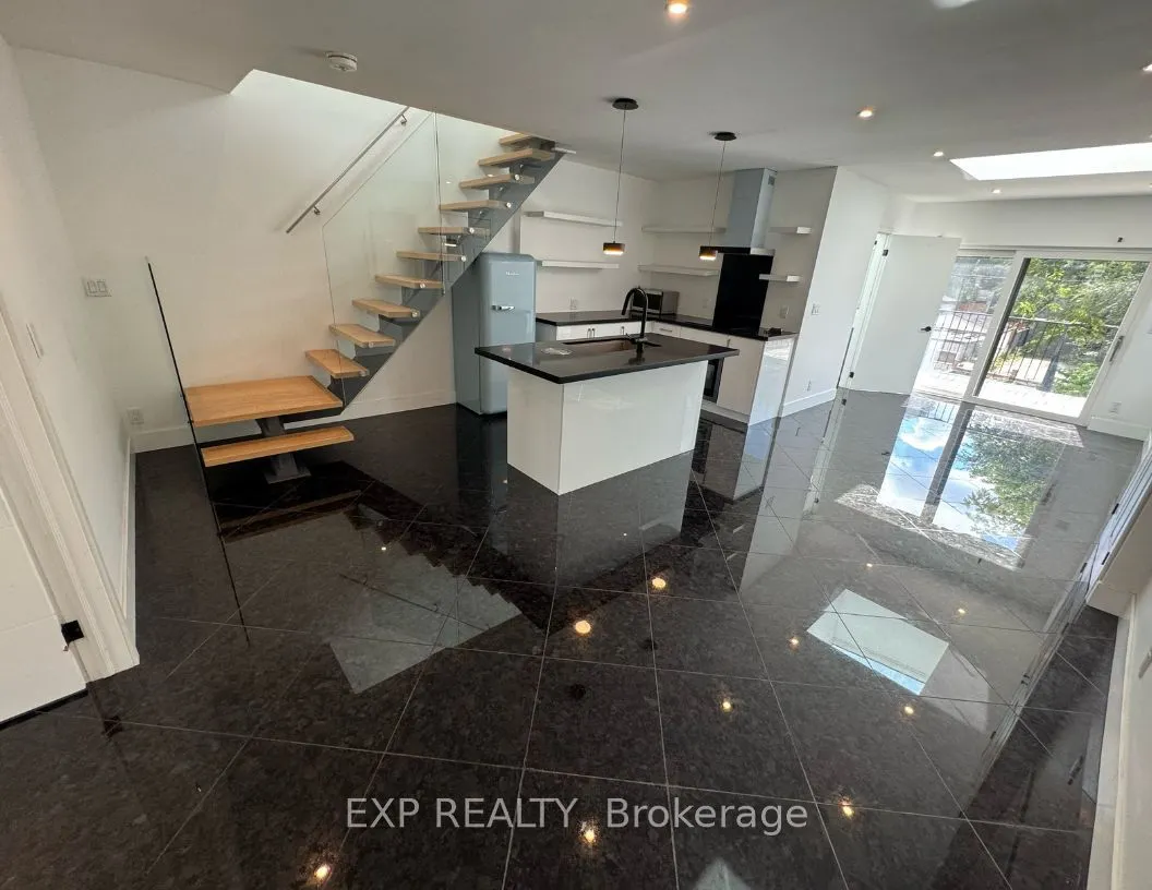 1577 Bloor Street W, #1