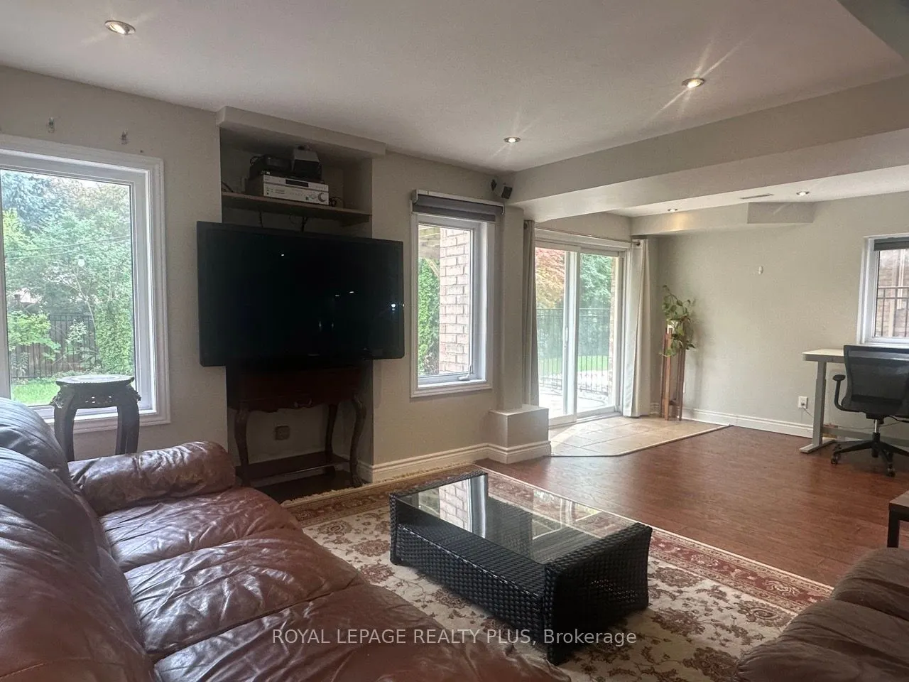 2416 Hilda Drive