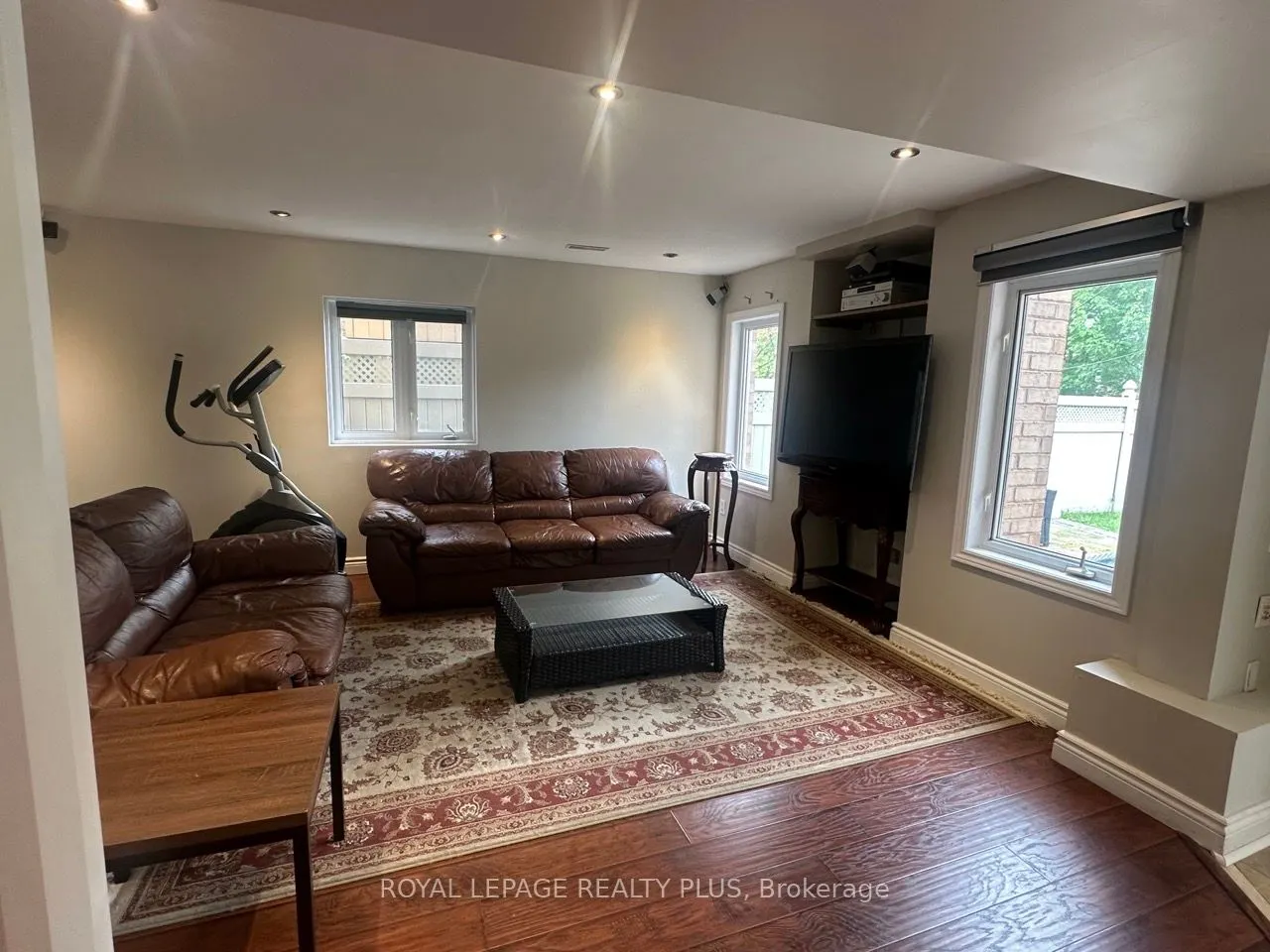 2416 Hilda Drive