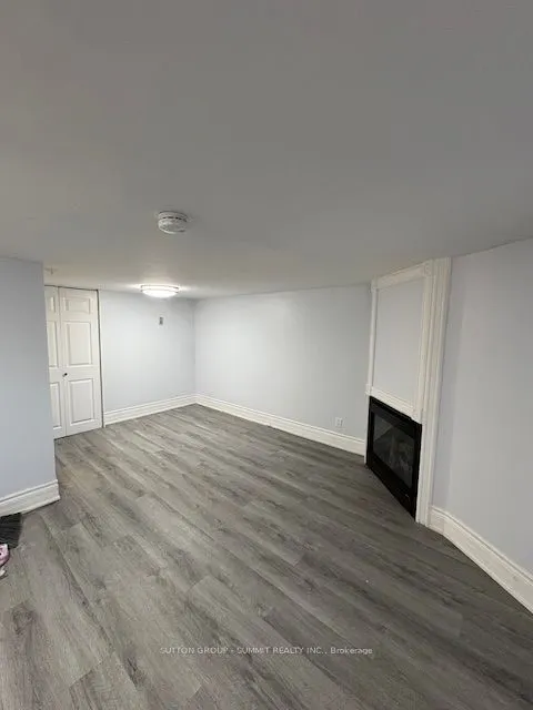75 Mcintyre Crescent, #9
