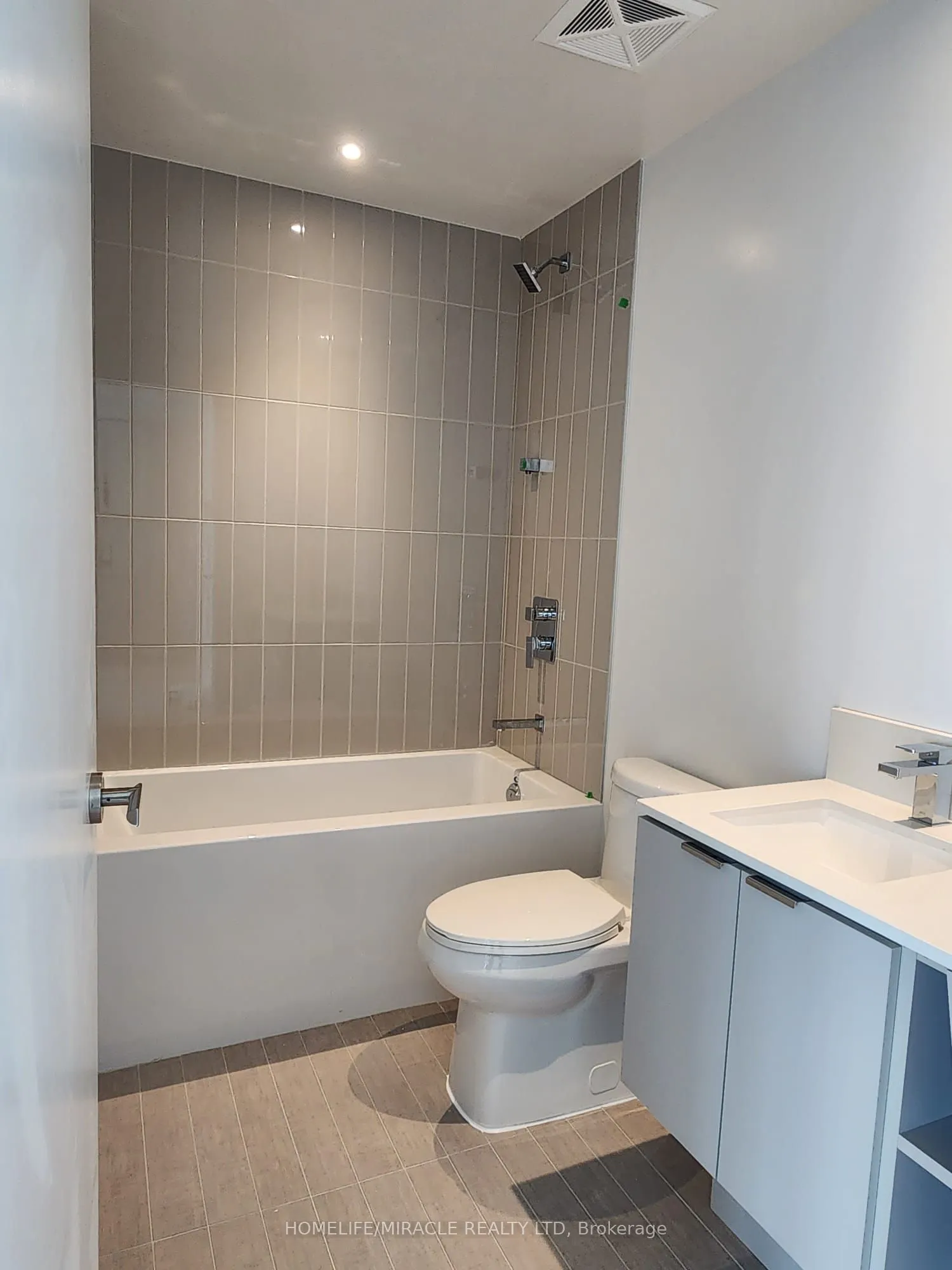 3883 Quartz Road S, #4308