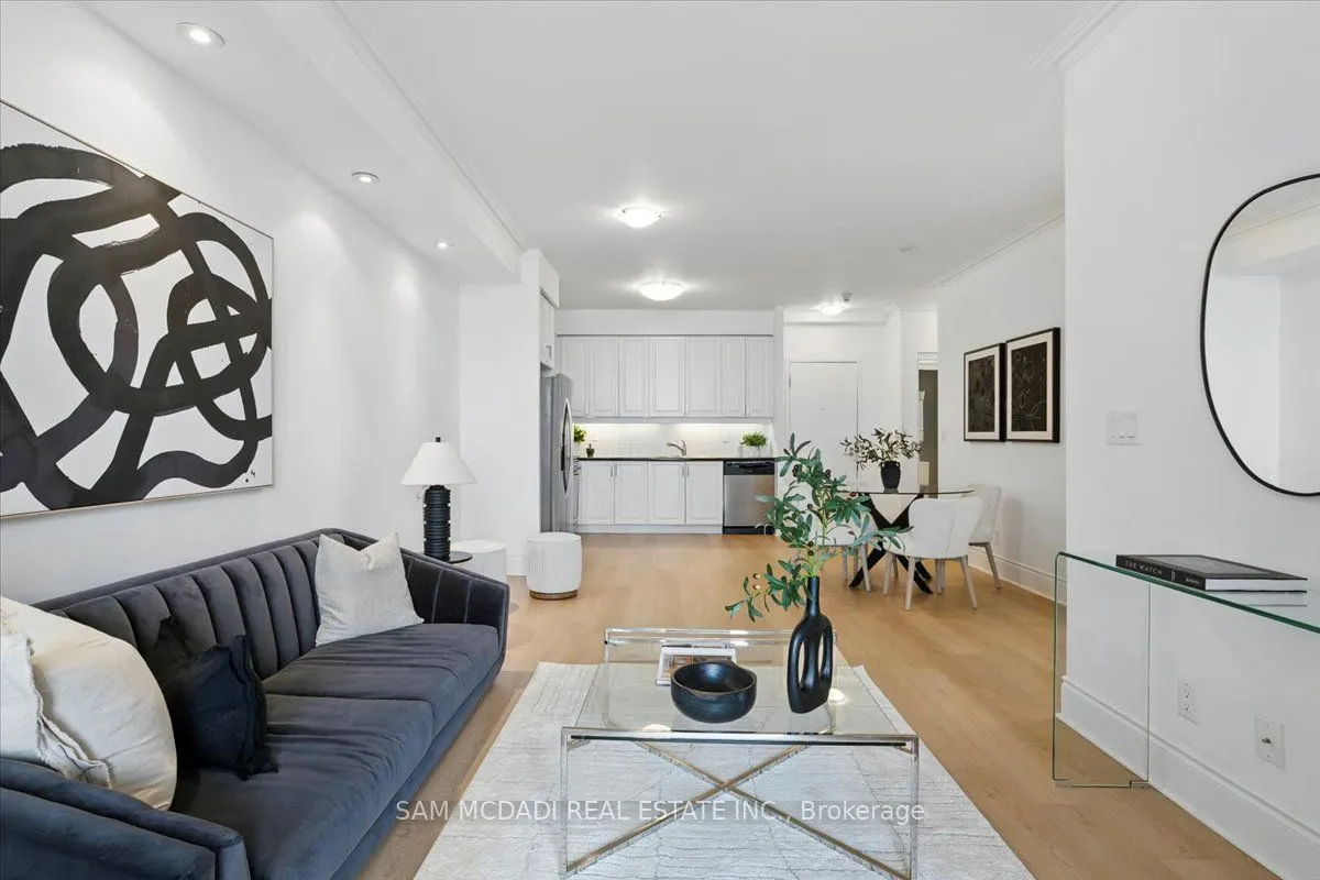 3888 Duke Of York Boulevard, #3028