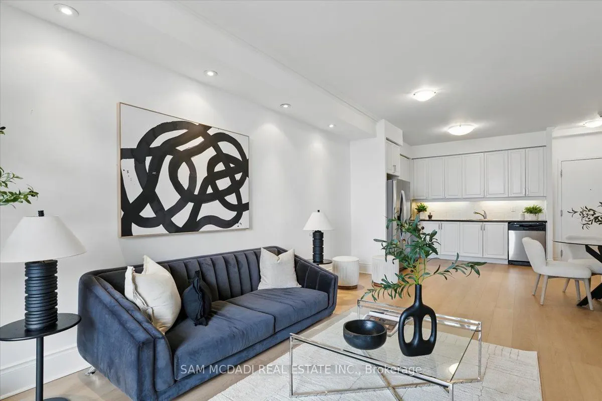 3888 Duke Of York Boulevard, #3028