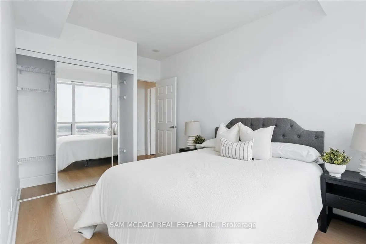 3888 Duke Of York Boulevard, #3028