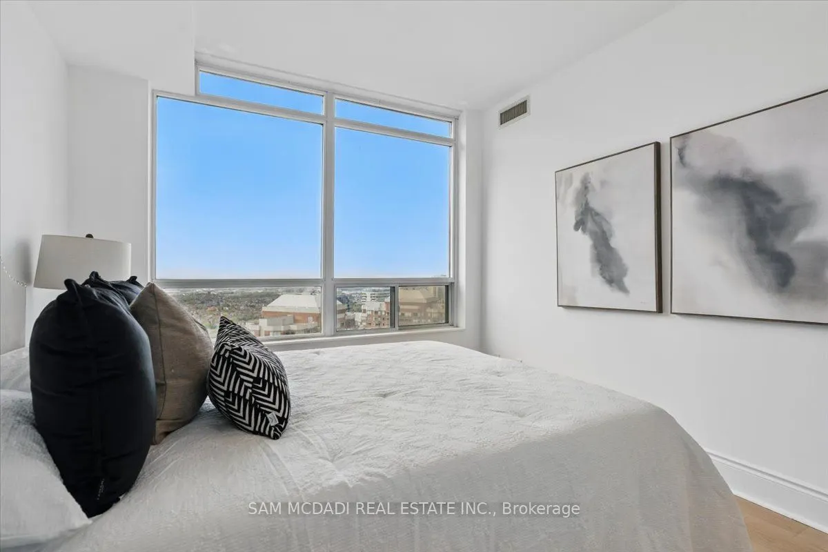 3888 Duke Of York Boulevard, #3028
