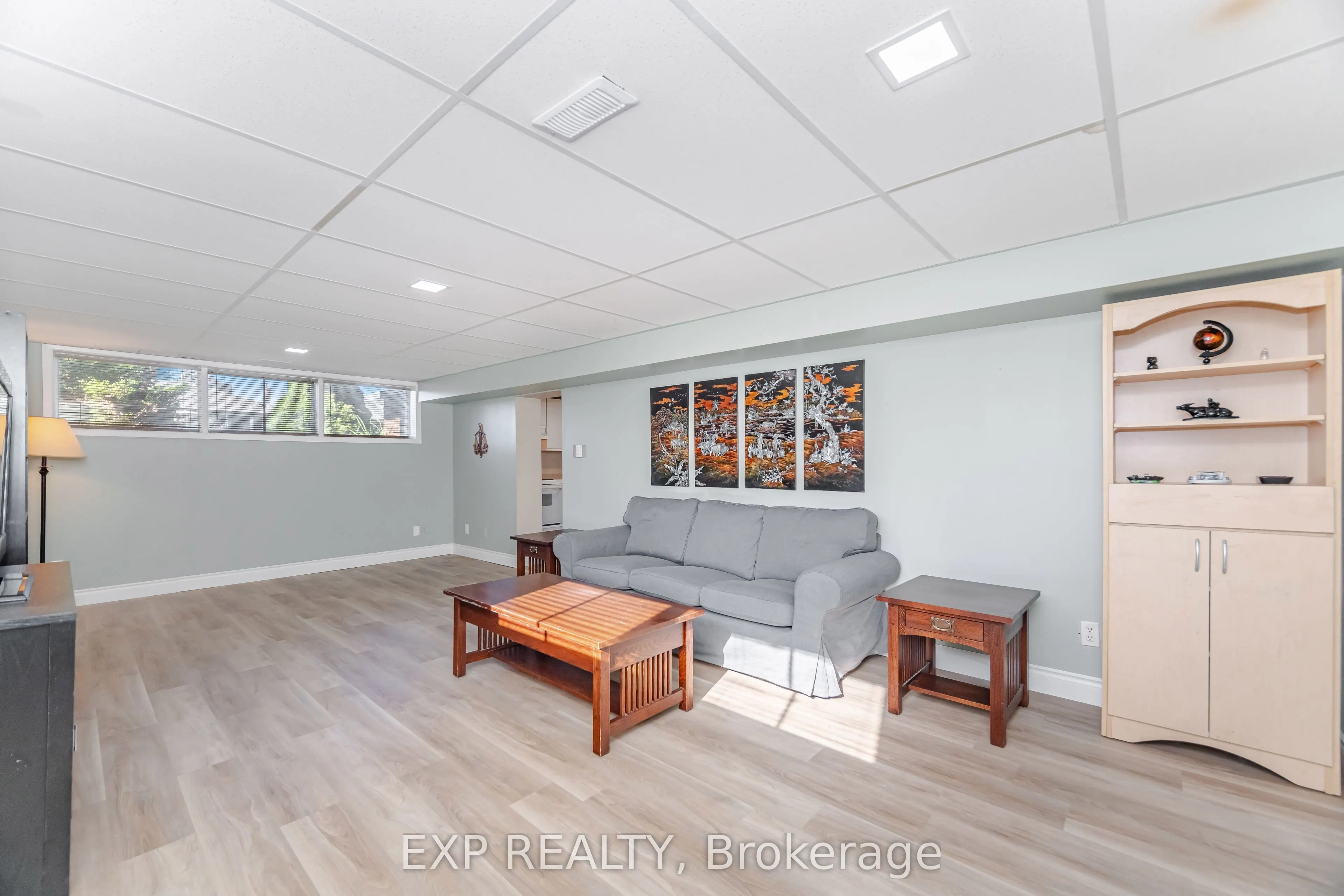 5 GAIREY Drive