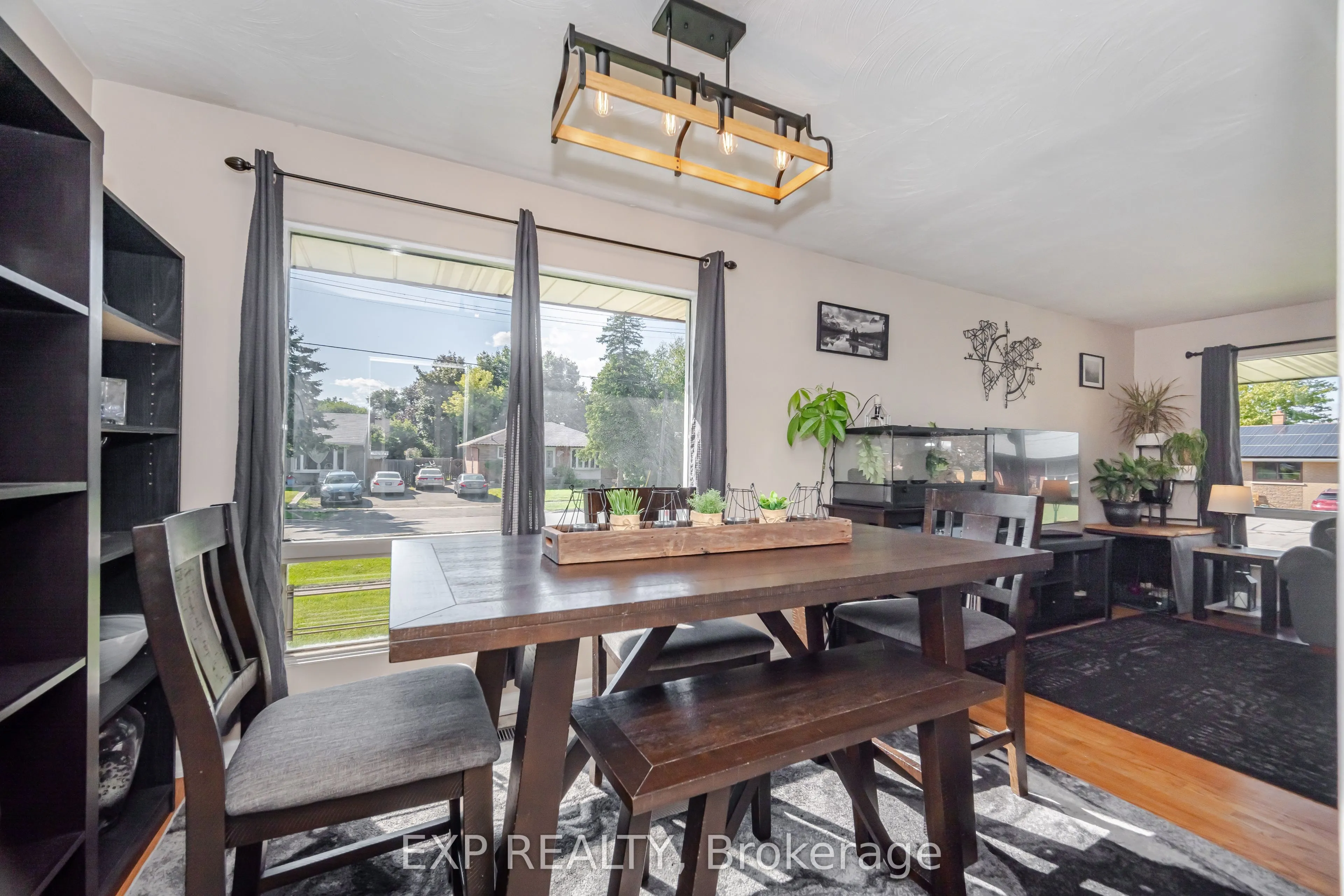 5 GAIREY Drive