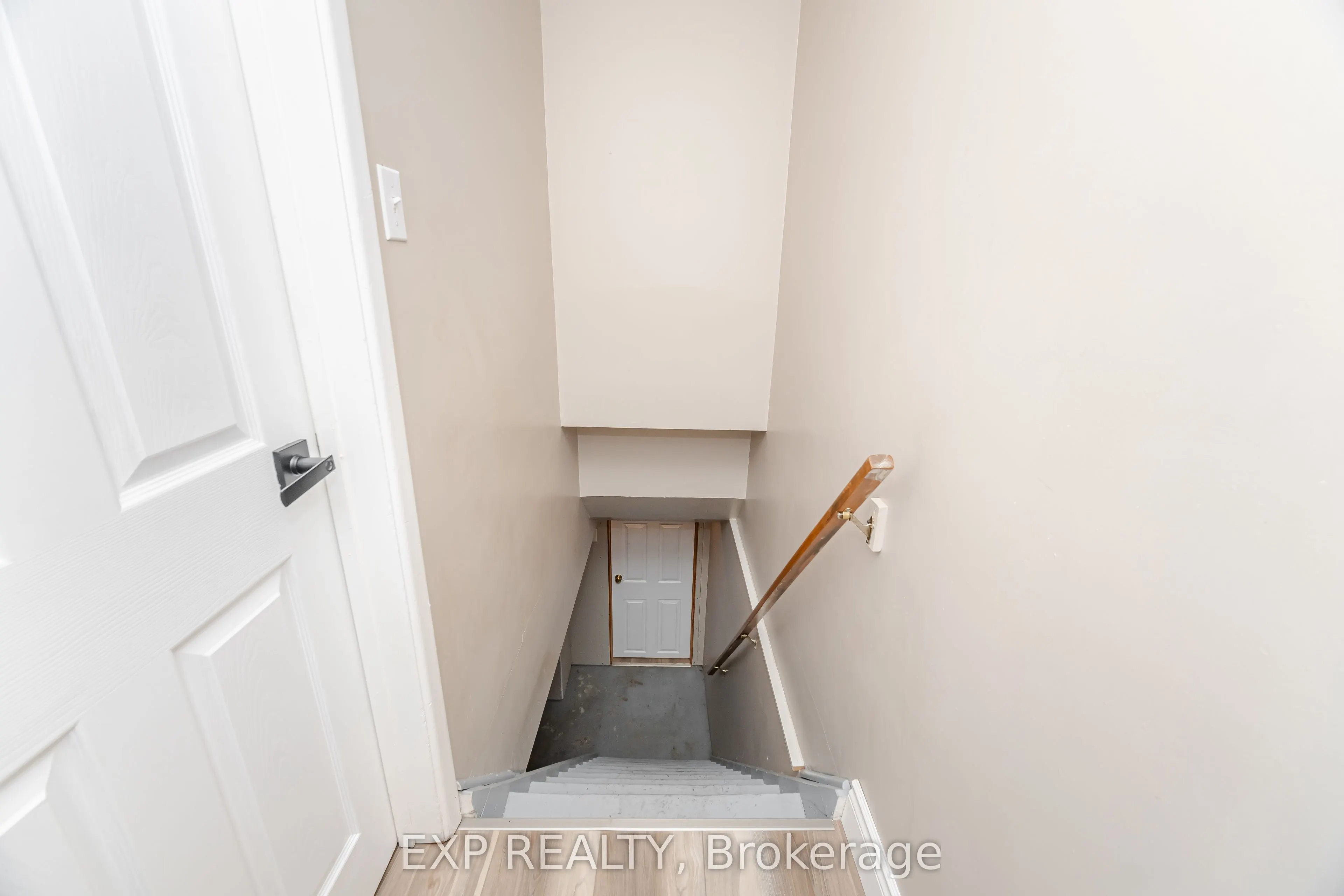 5 GAIREY Drive