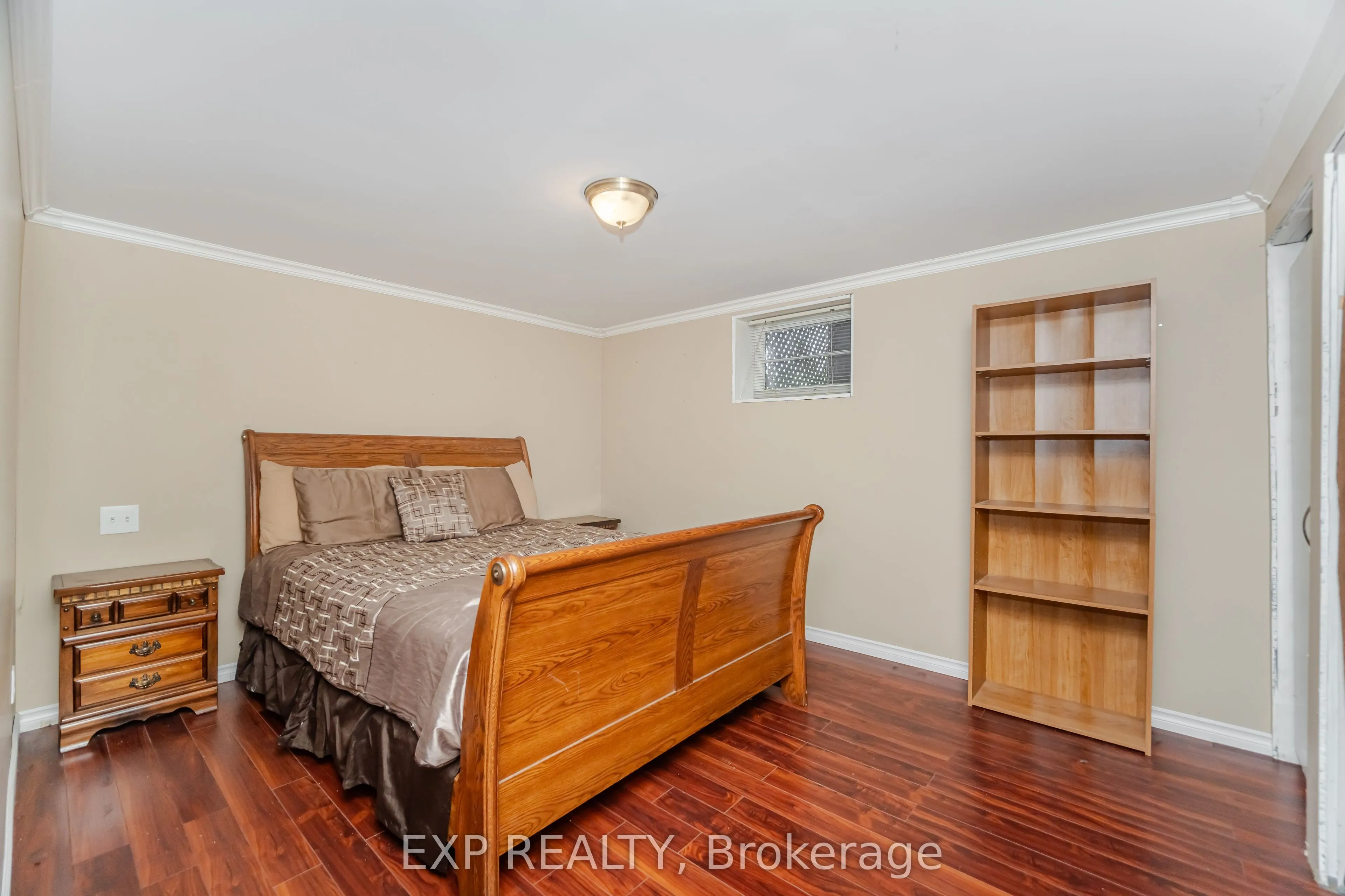 5 GAIREY Drive