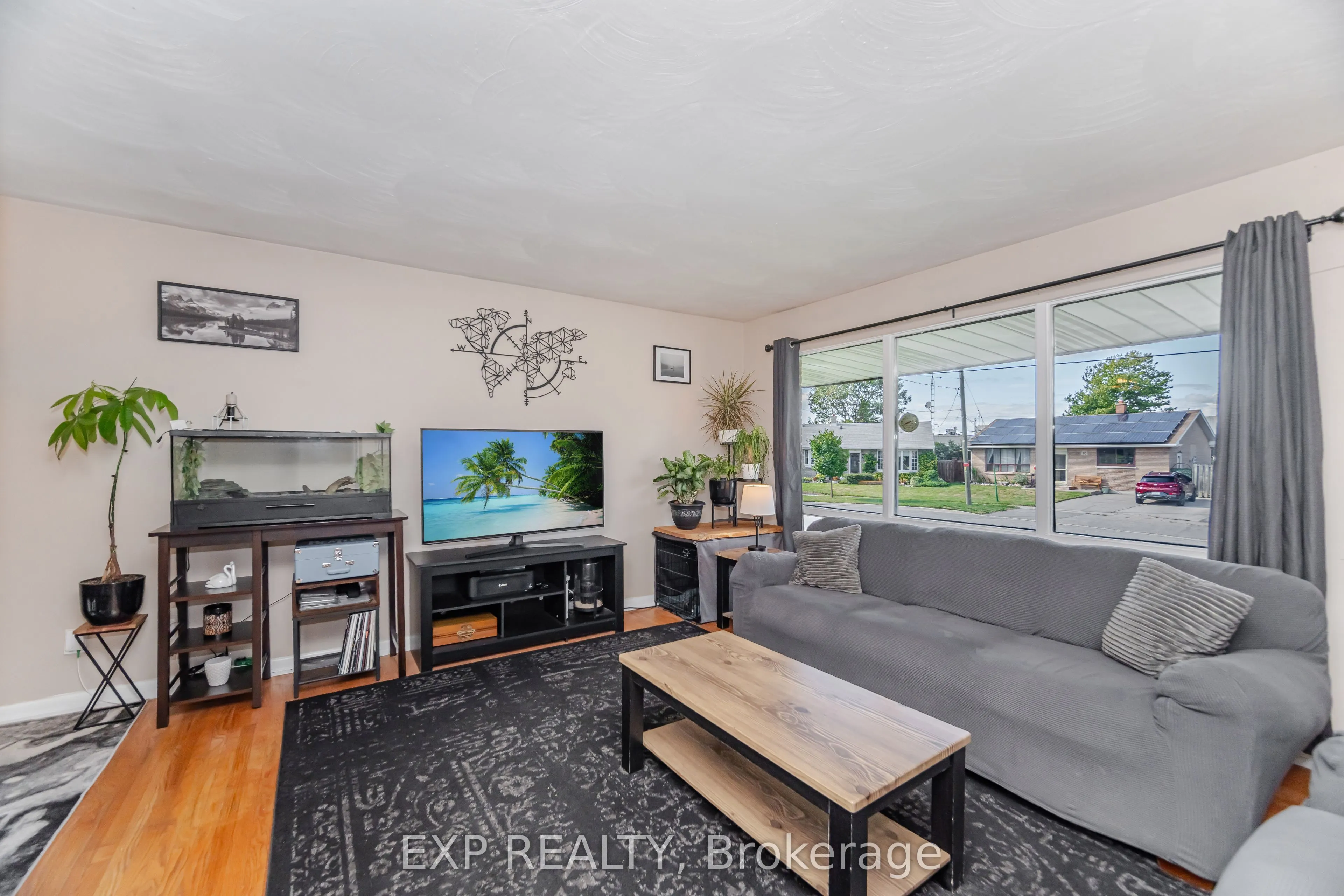 5 GAIREY Drive