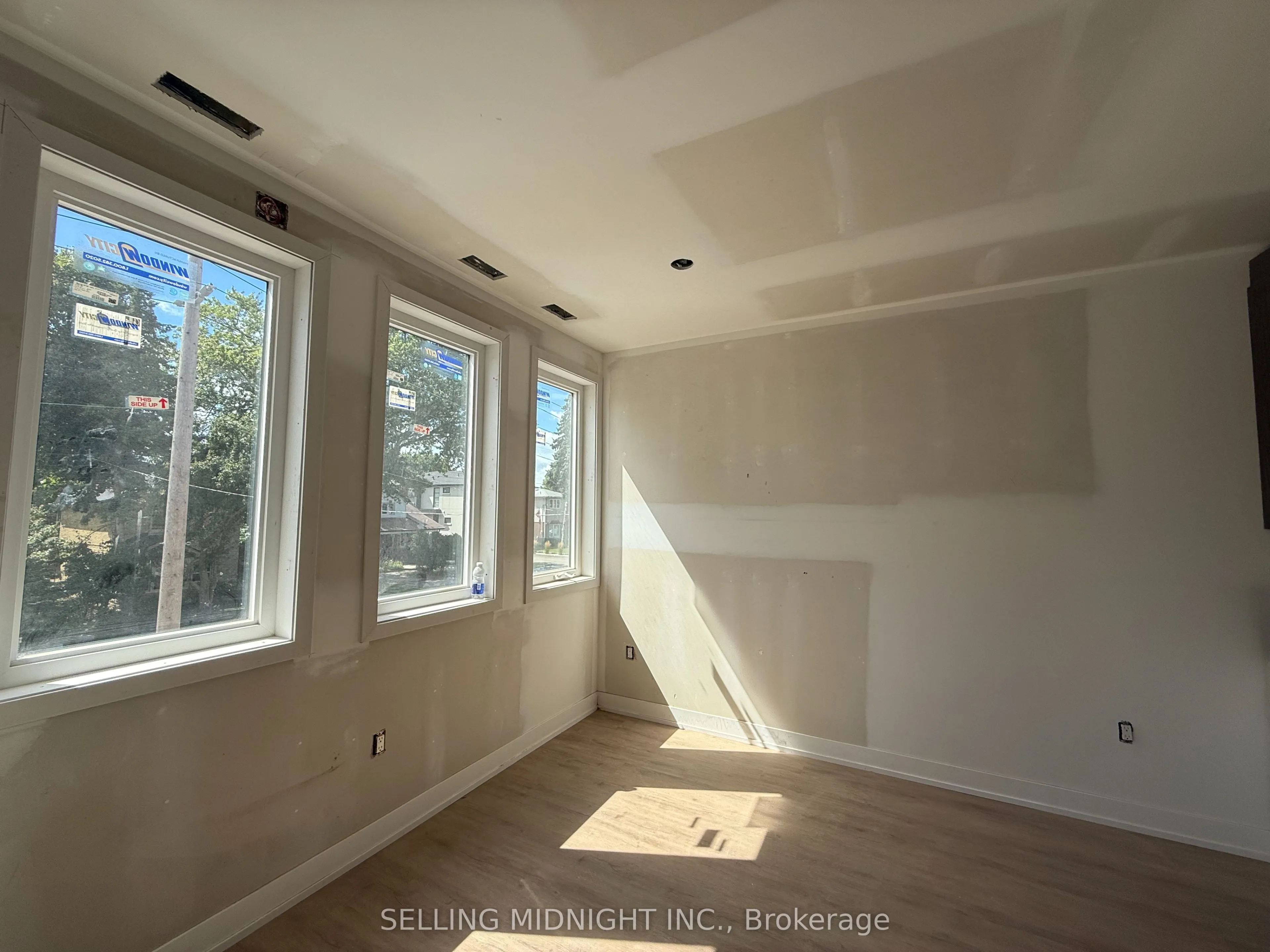 60 Cannon Road, #1
