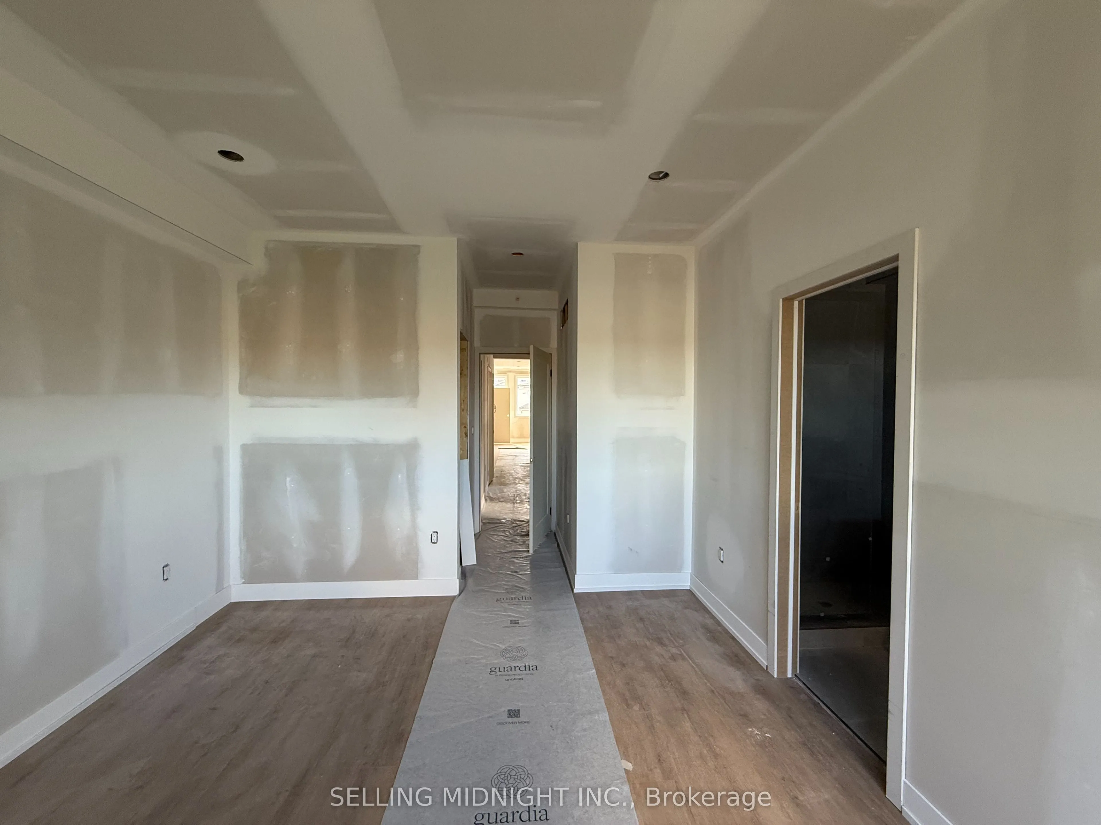 60 Cannon Road, #1