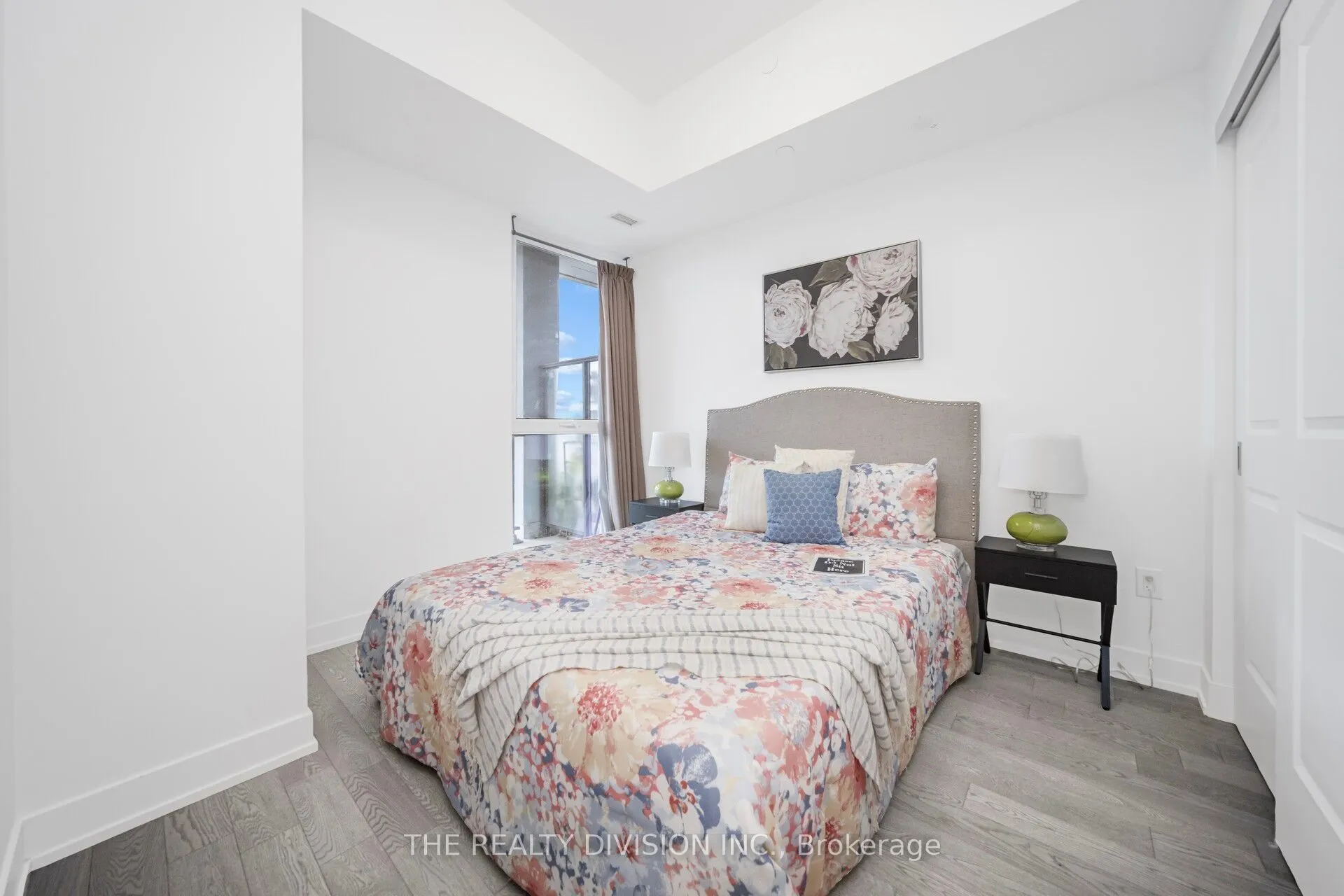 1063 Douglas Mccurdy Common, #606