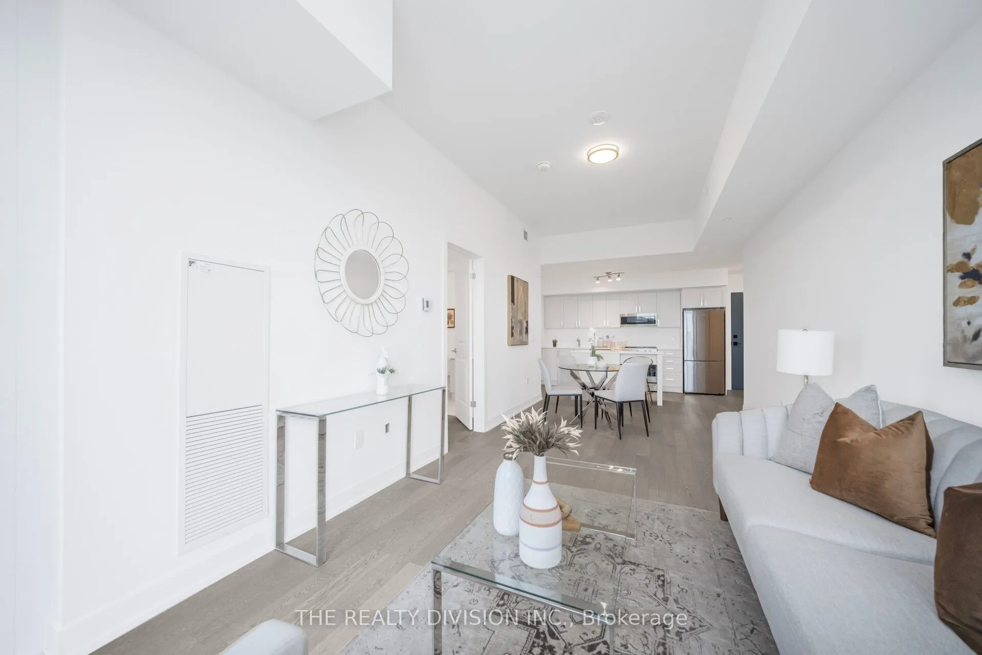 1063 Douglas Mccurdy Common, #606