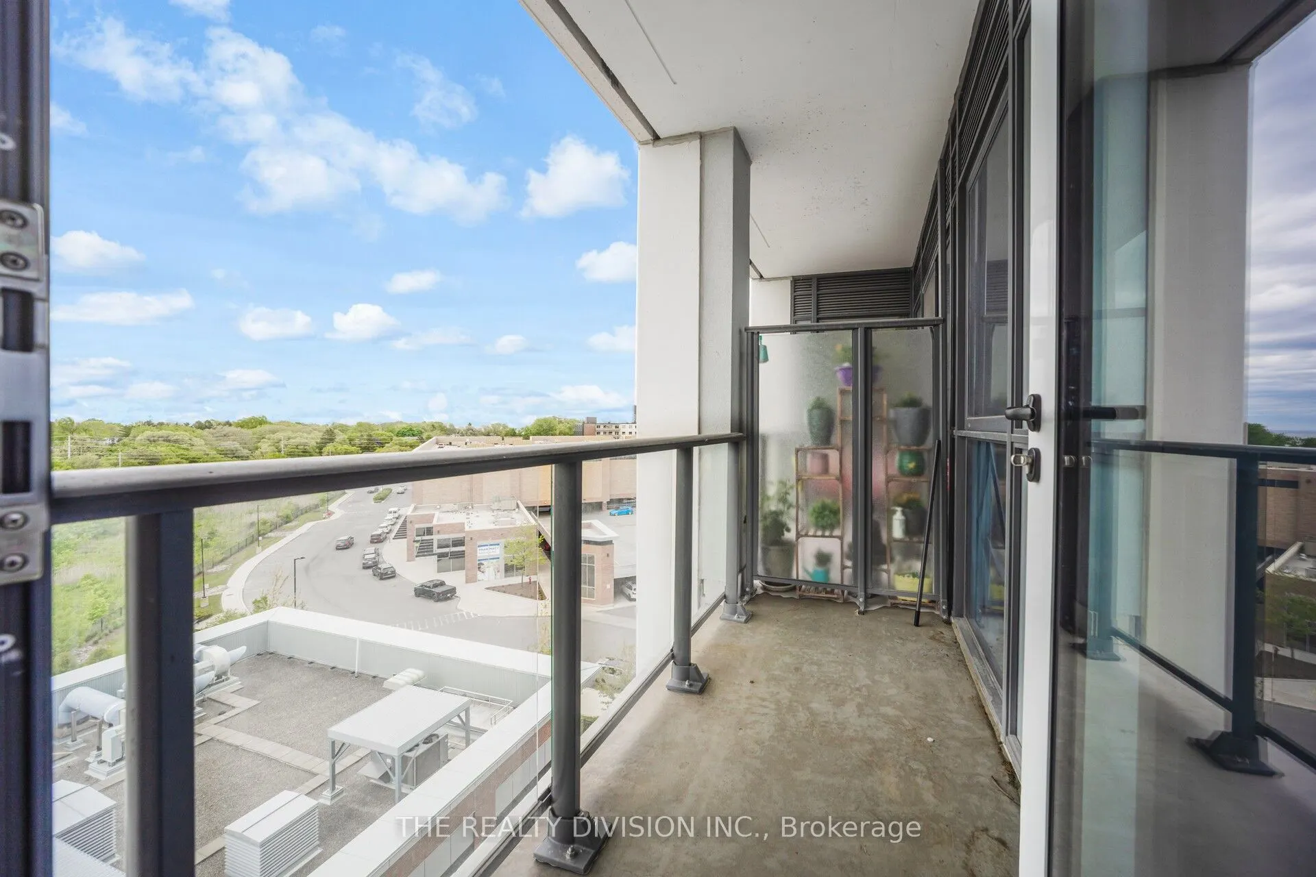 1063 Douglas Mccurdy Common, #606