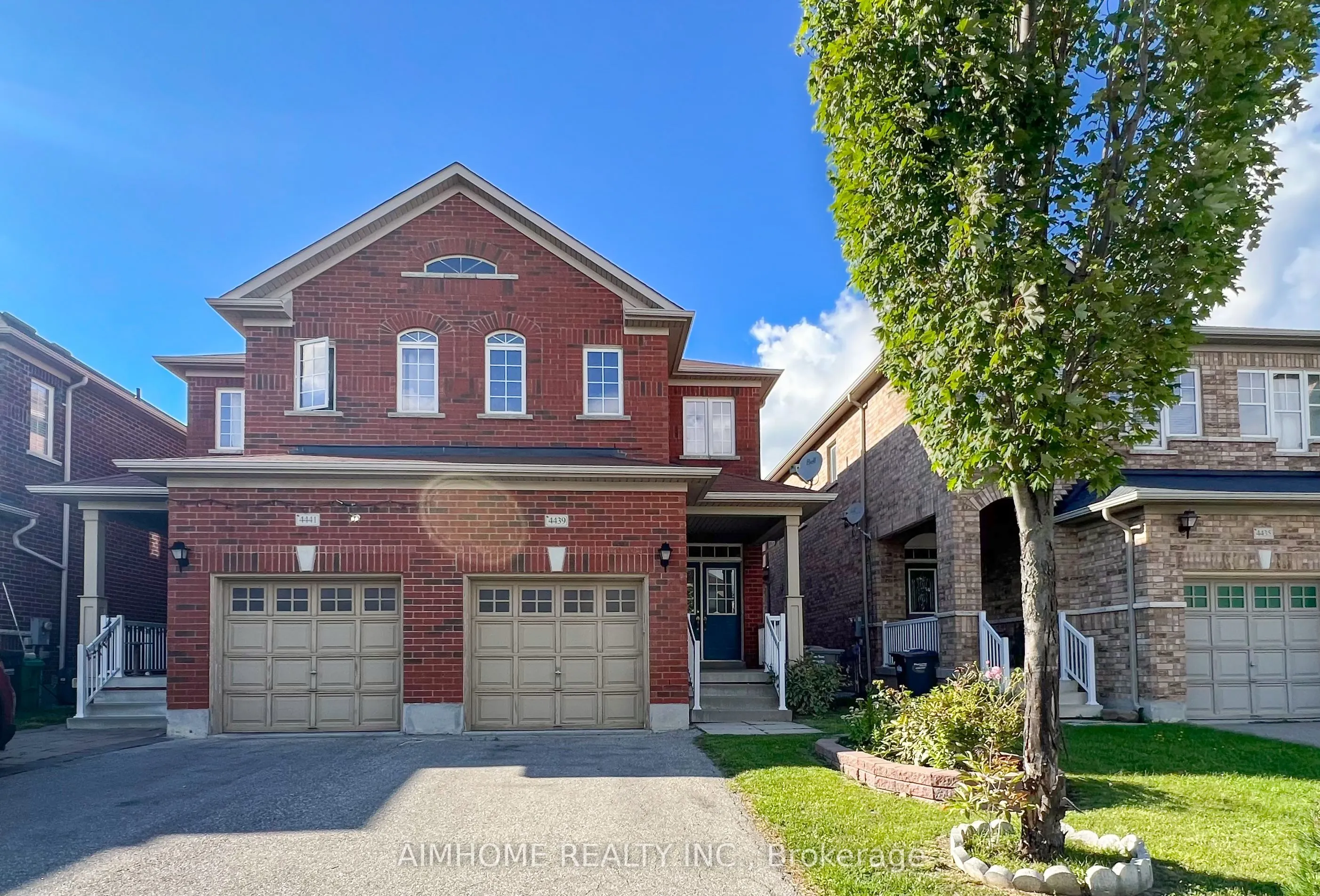 4439 Centretown Way