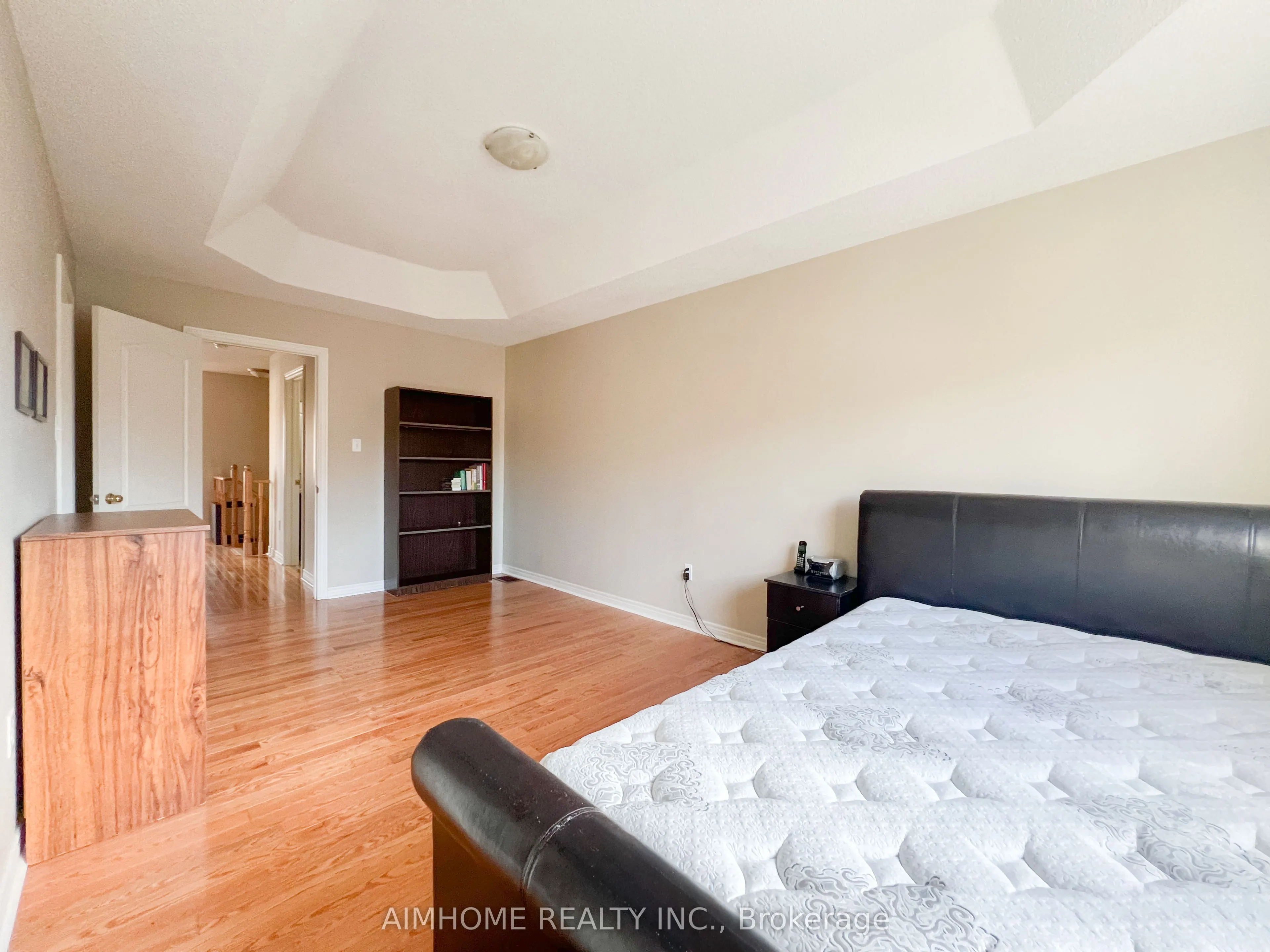 4439 Centretown Way