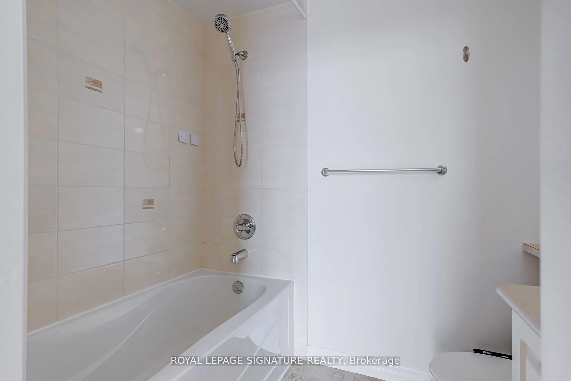 225 Webb Drive, #1808
