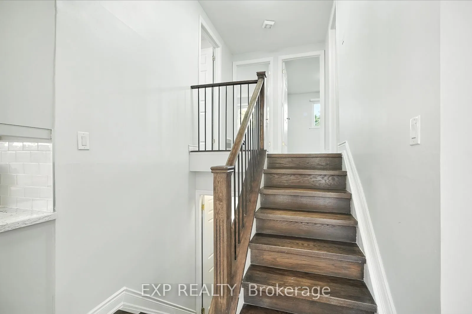 387 Archdekin Drive