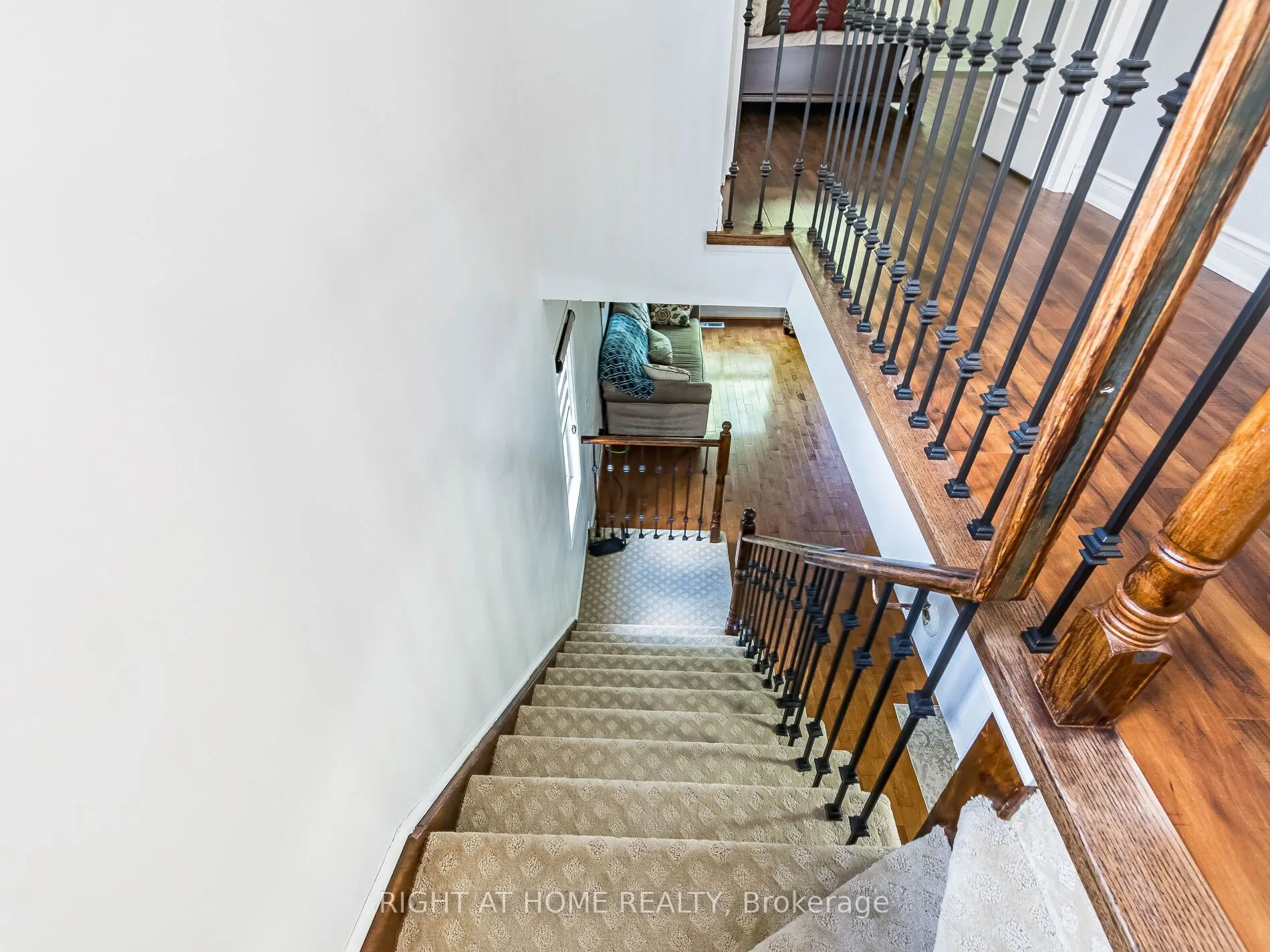 5030 Heatherleigh Avenue, #217