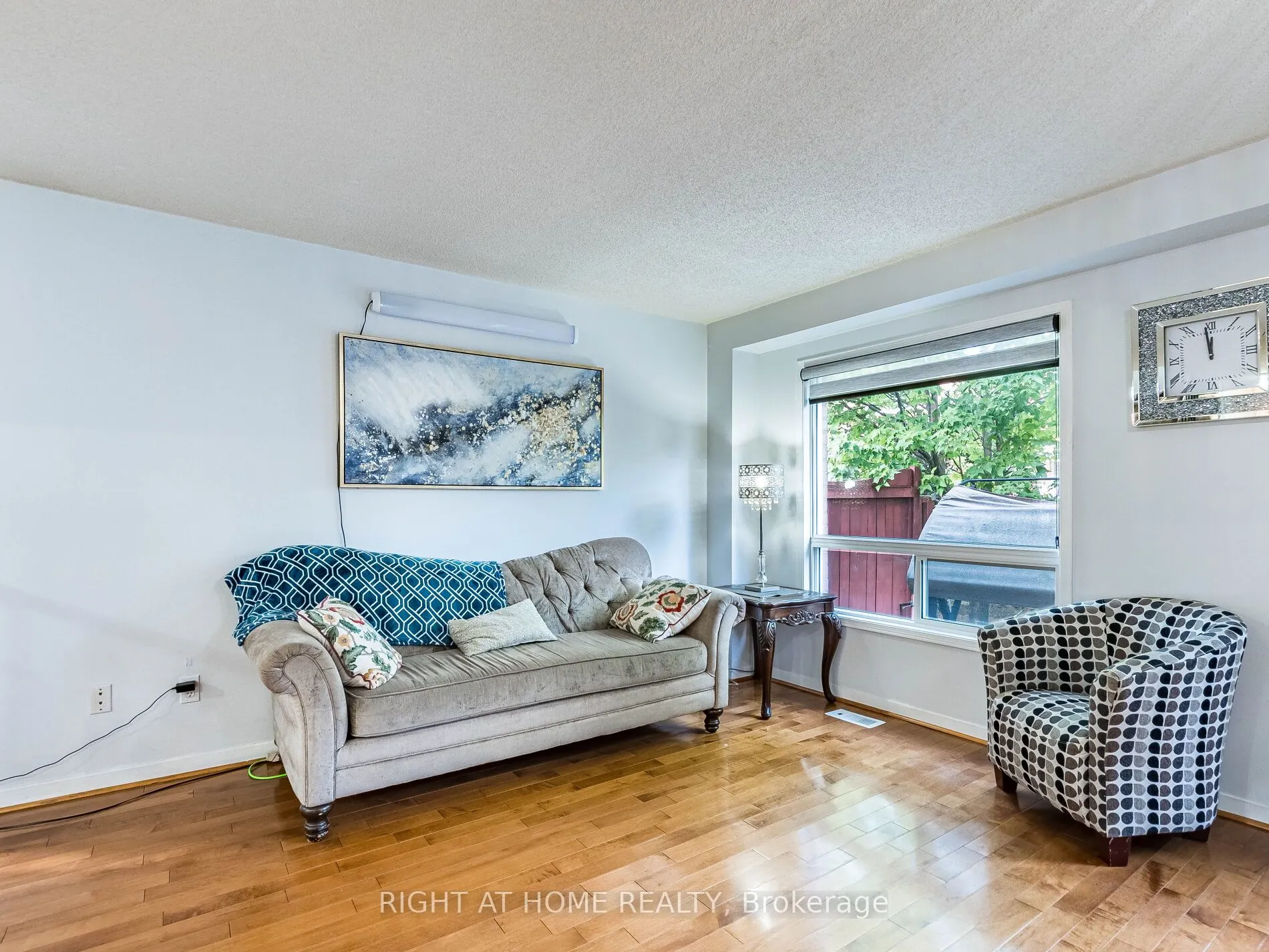 5030 Heatherleigh Avenue, #217