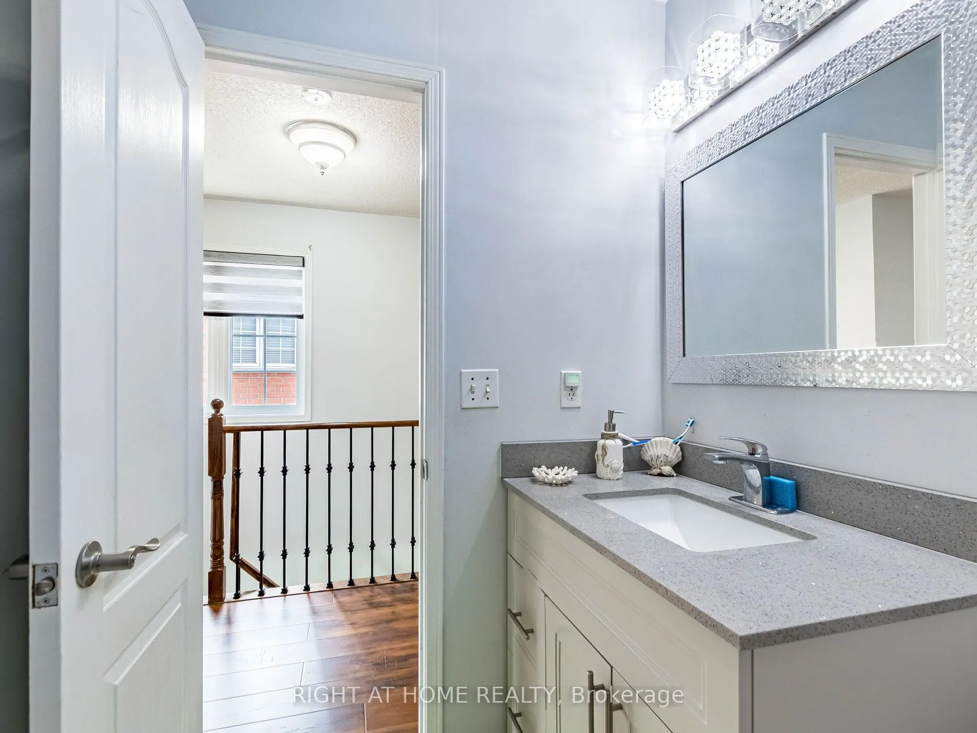 5030 Heatherleigh Avenue, #217