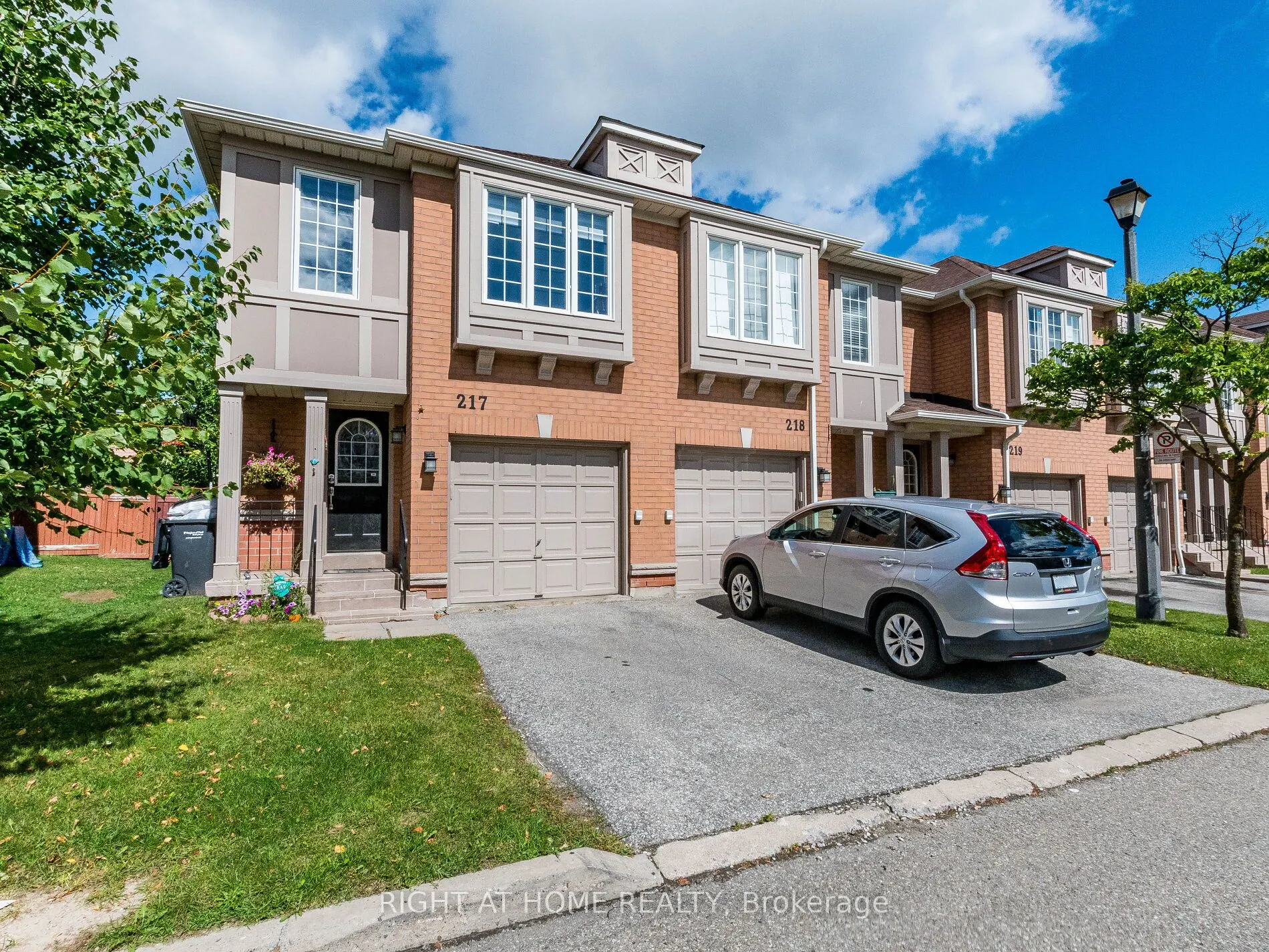 5030 Heatherleigh Avenue, #217