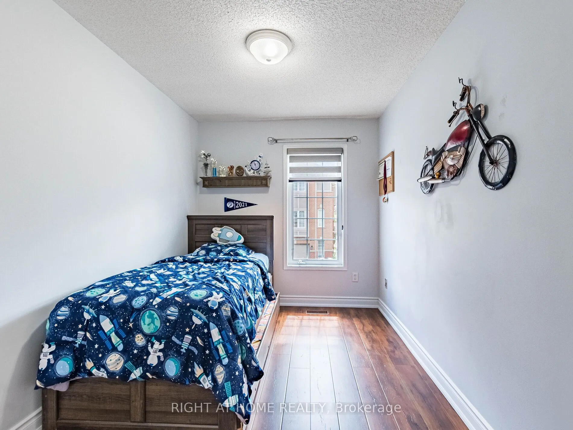 5030 Heatherleigh Avenue, #217