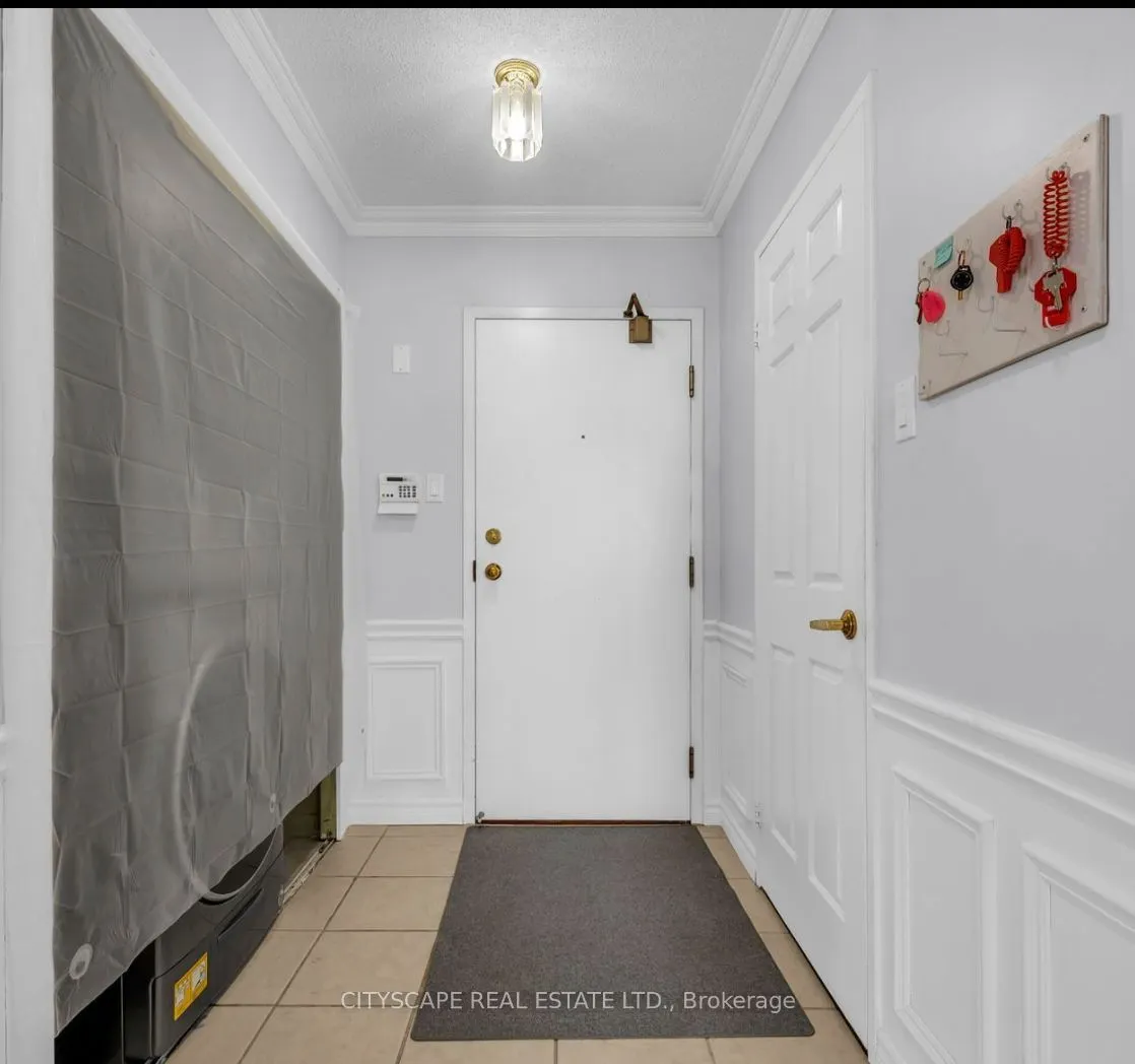 26 Hanover Road, #1001