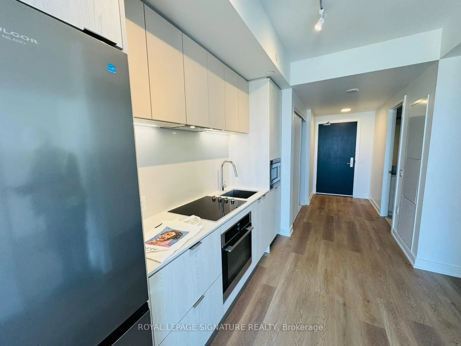 3009 Novar Road, #1222