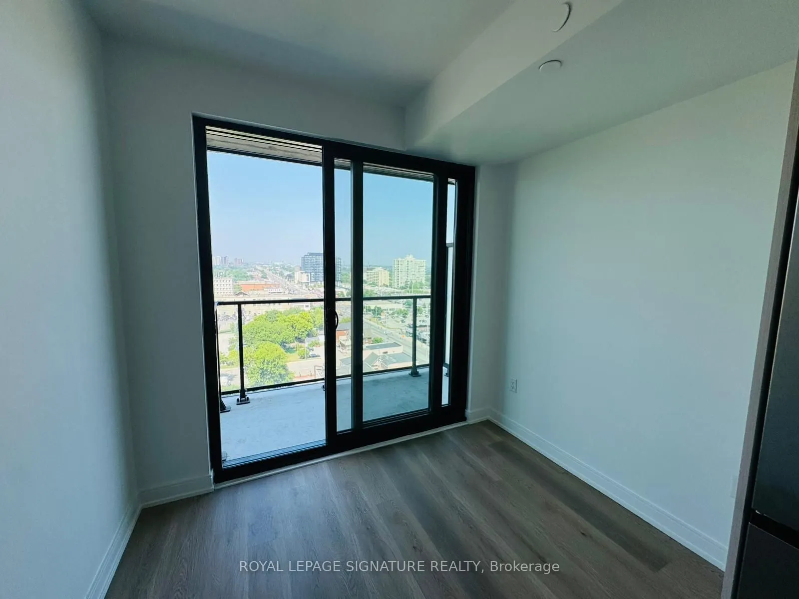 3009 Novar Road, #1222