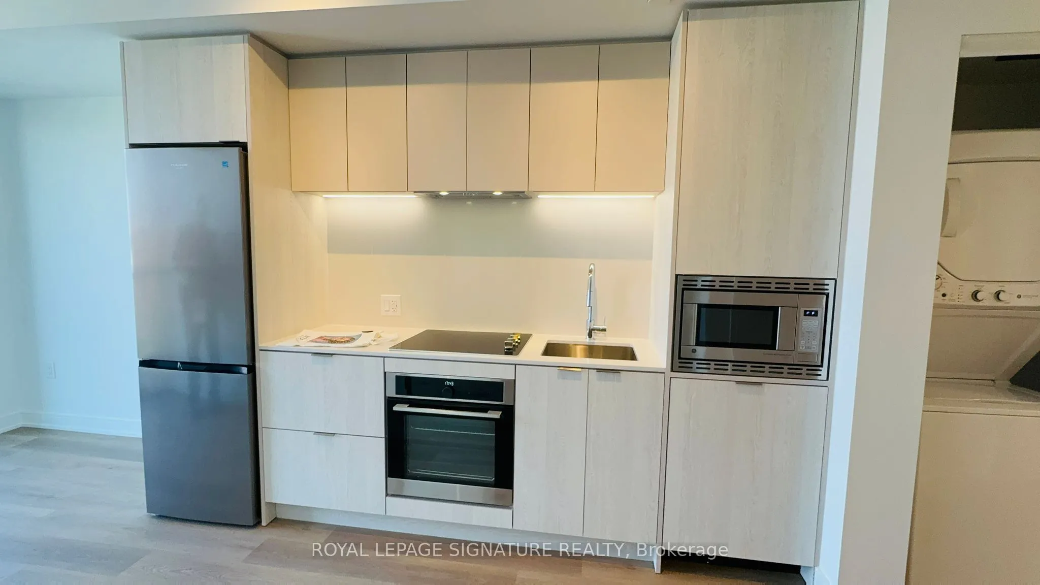 3009 Novar Road, #1222
