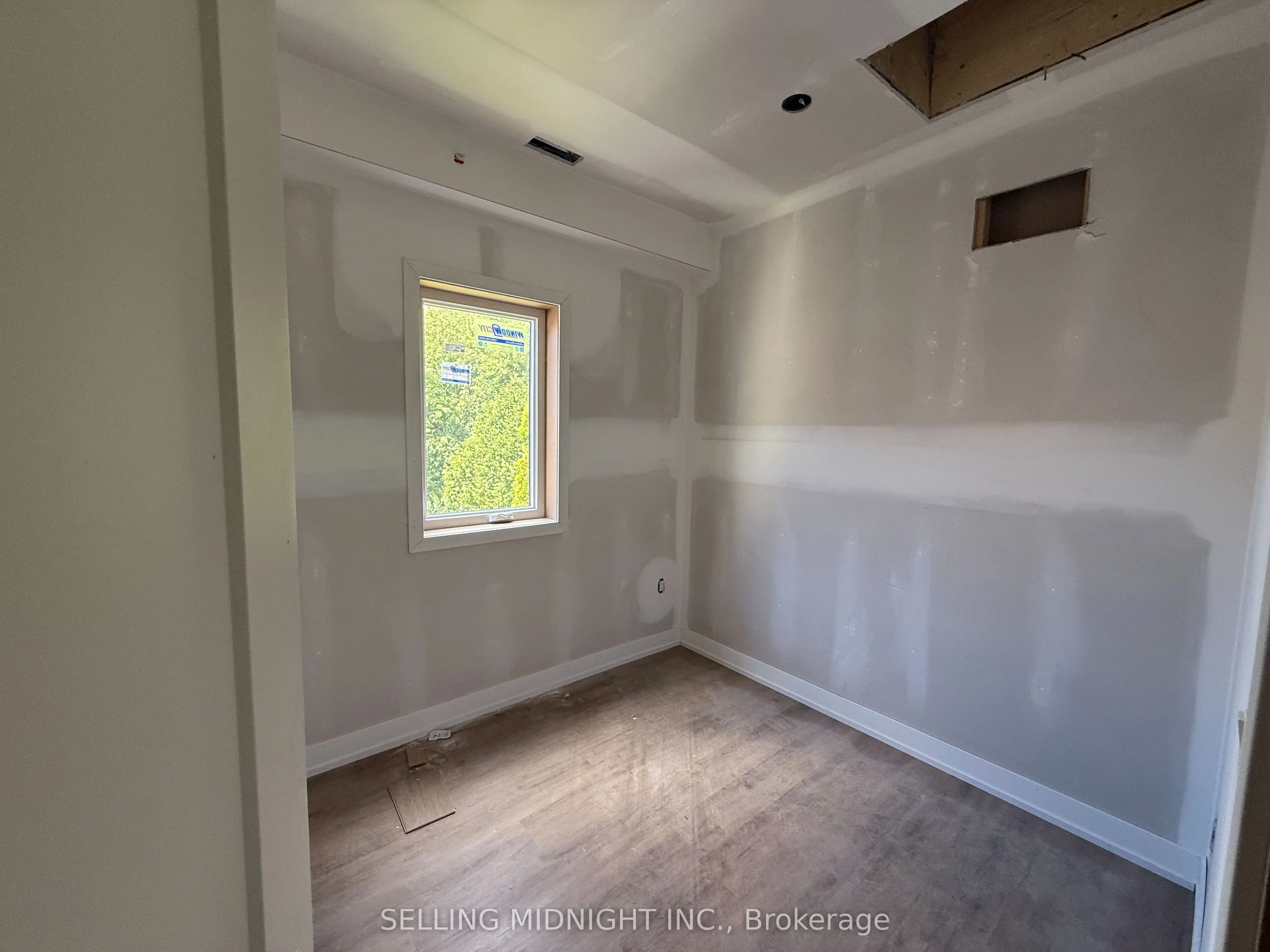60 Cannon Road, #2