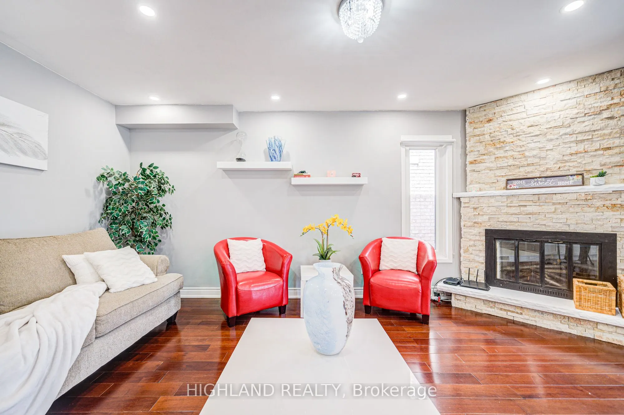 4781 Crystal Rose Drive
