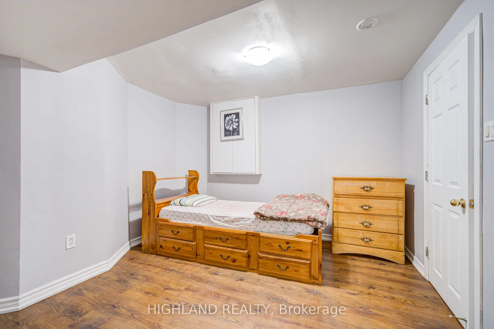4781 Crystal Rose Drive