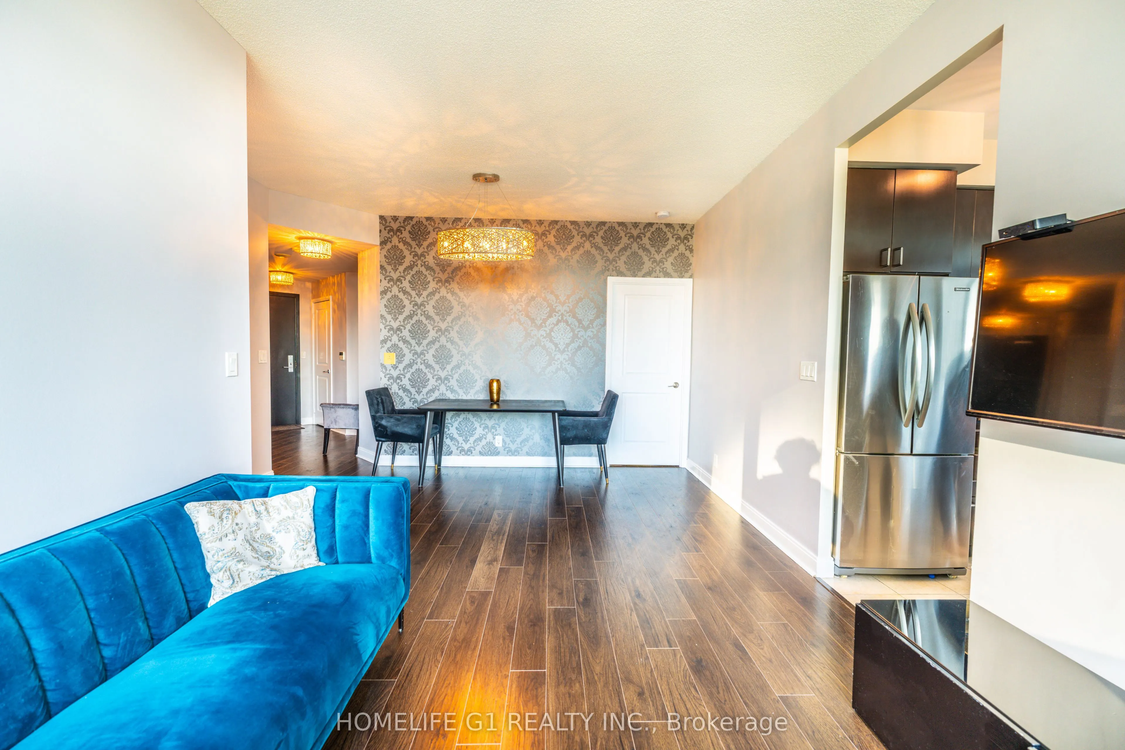 70 Absolute Avenue, #1109