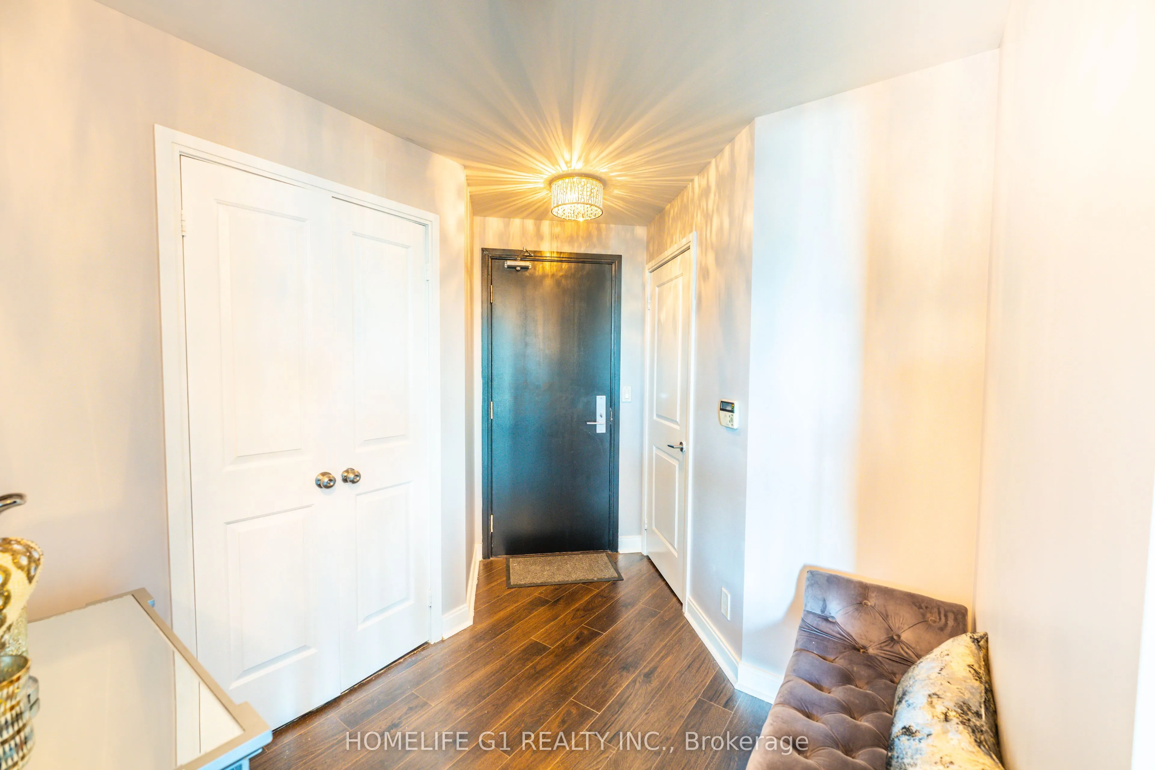 70 Absolute Avenue, #1109